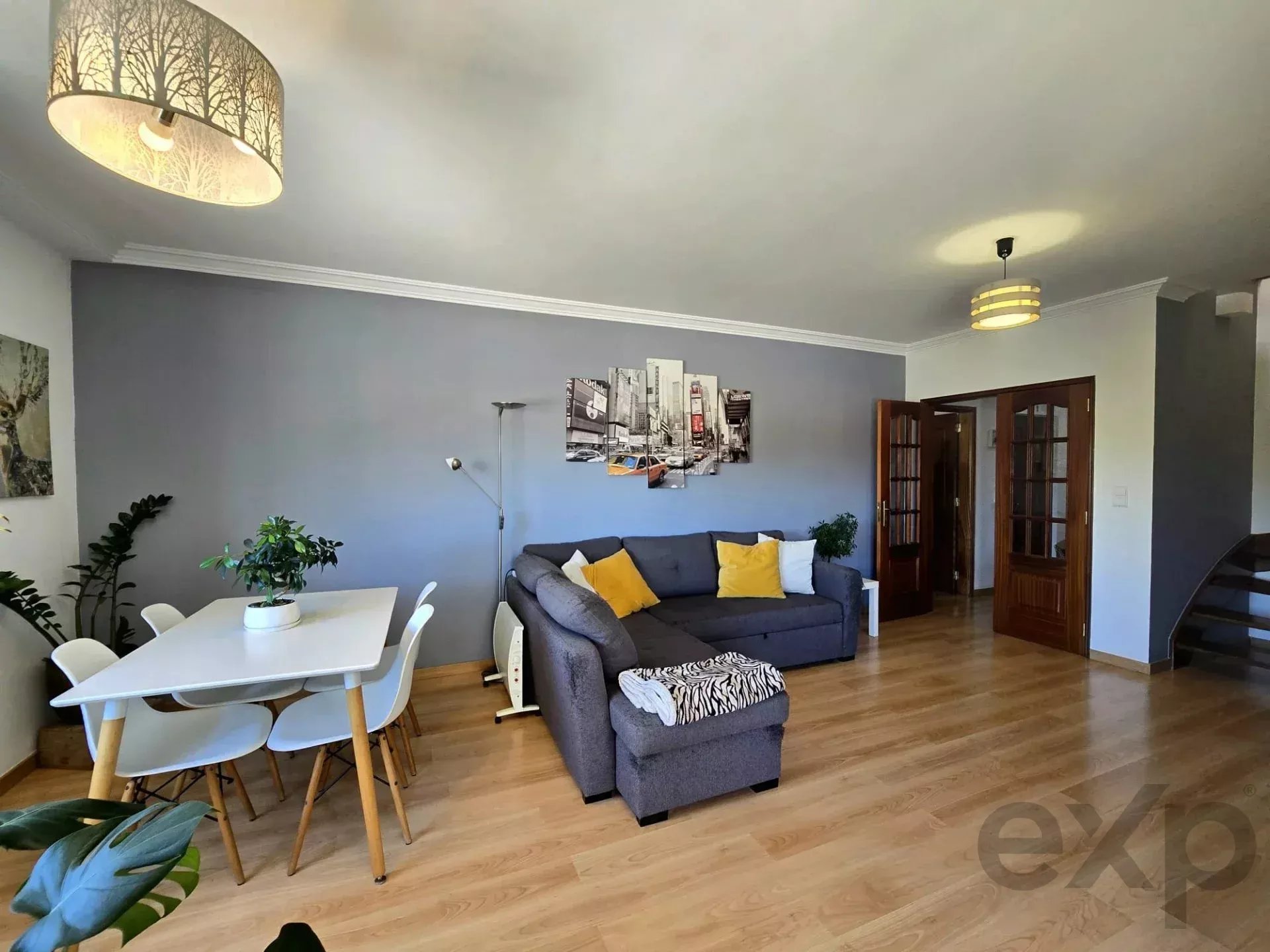 Apartamento Duplex T3 mobilado para Arrendamento - 5 Minutos da Lourinhã
