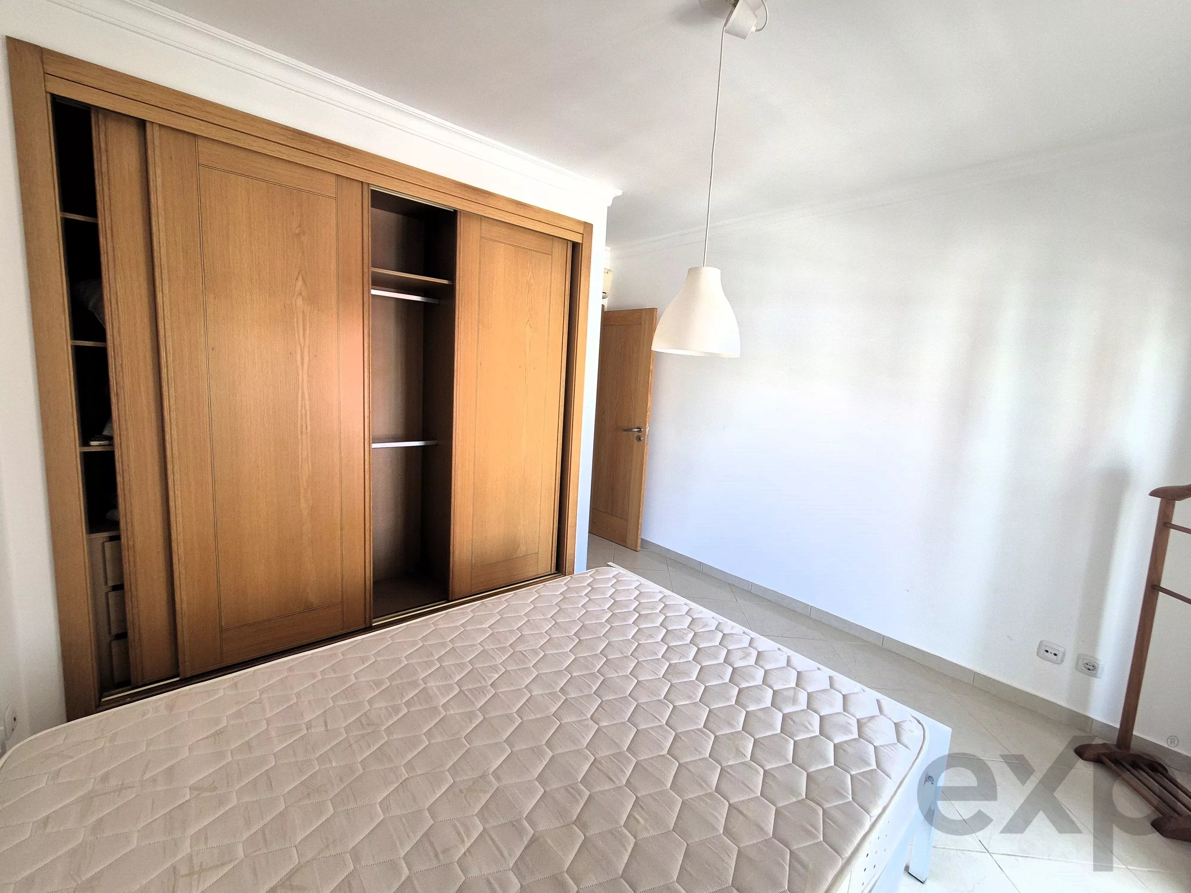Exclusivo Apartamento T1 em Tavira: Último Andar com Terraço Privado, Vista Mar e Cidade 87176950 image 15