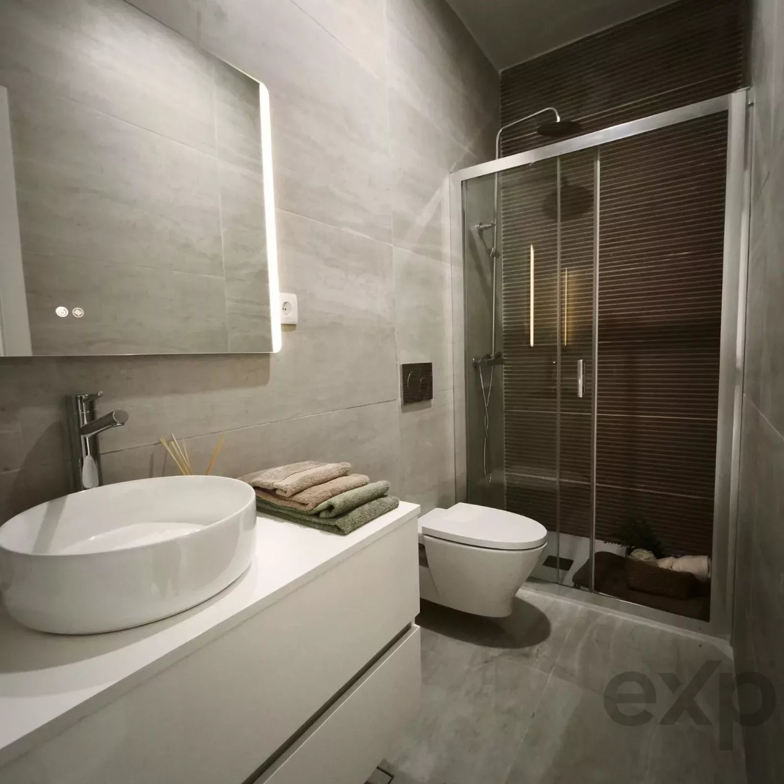 Fully refurbished 3‑bedroom apartment with ensuite and walk‑in wardrobe, Penha de França 87177065 image 10