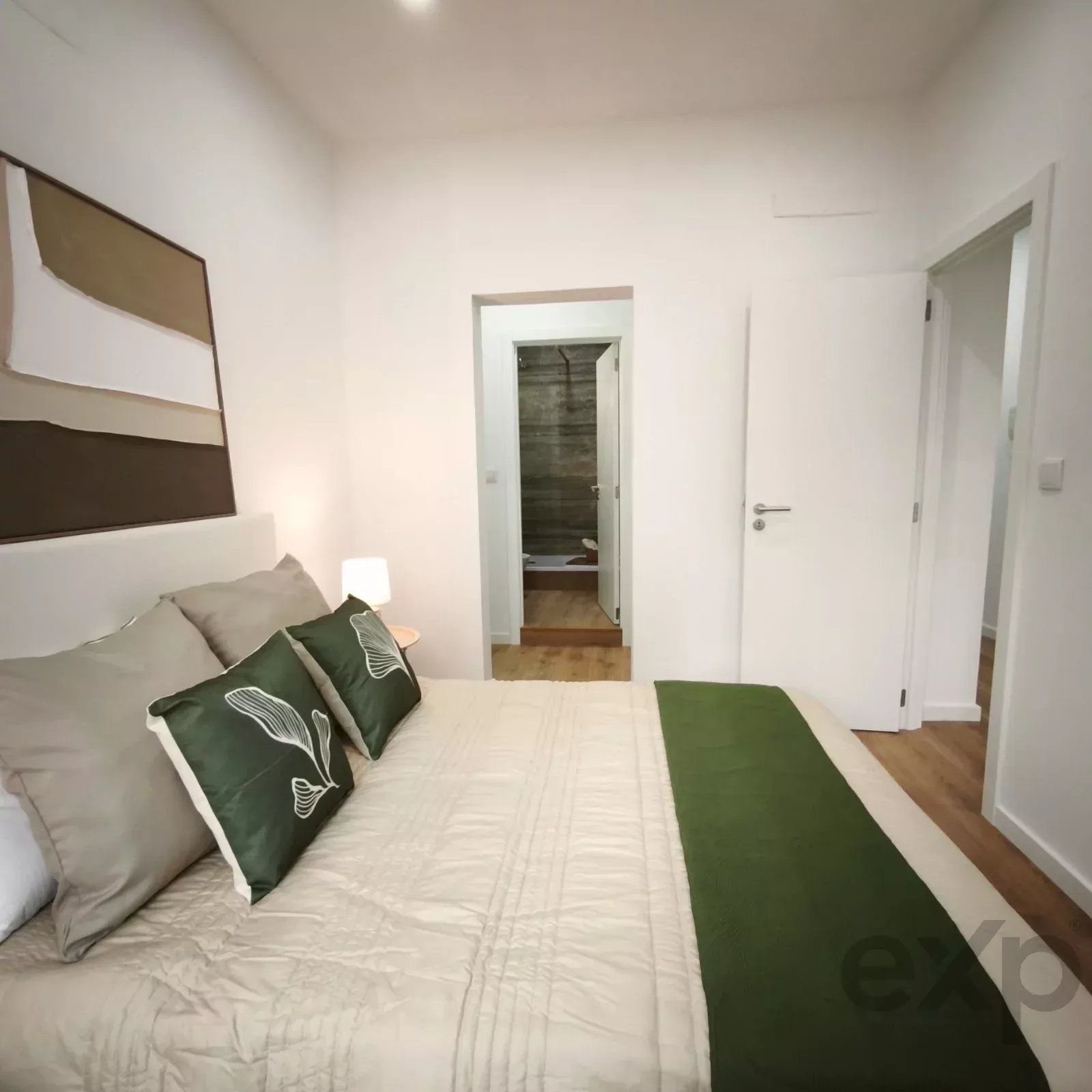 Fully refurbished 3‑bedroom apartment with ensuite and walk‑in wardrobe, Penha de França 87177065 image 16