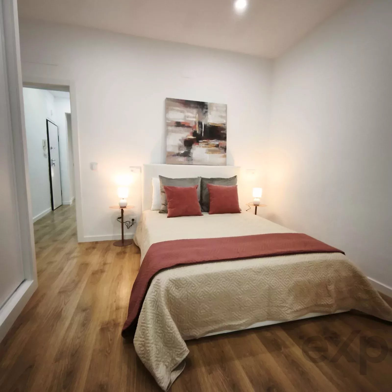Fully refurbished 3‑bedroom apartment with ensuite and walk‑in wardrobe, Penha de França 87177065 image 11