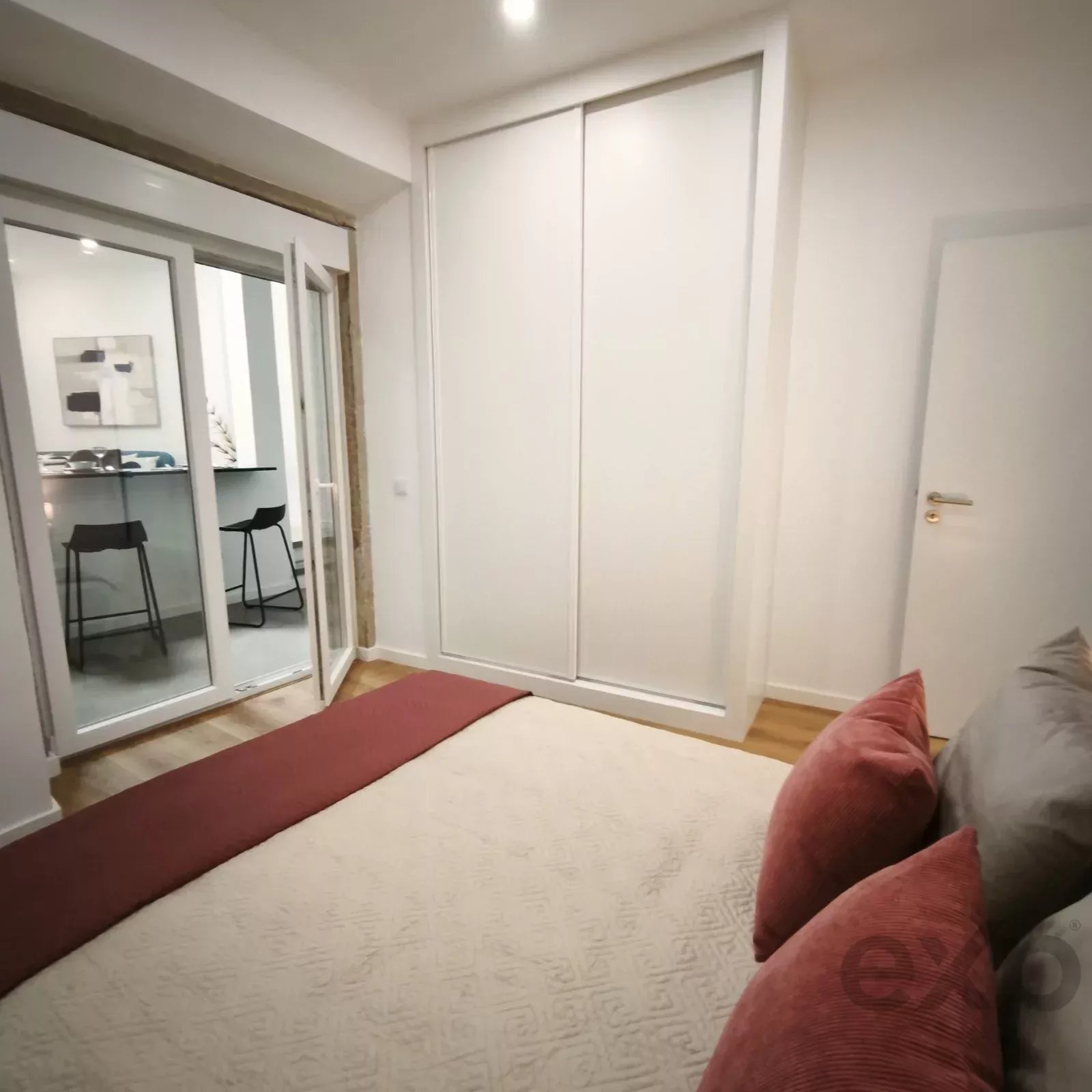 Fully refurbished 3‑bedroom apartment with ensuite and walk‑in wardrobe, Penha de França 87177065 image 12