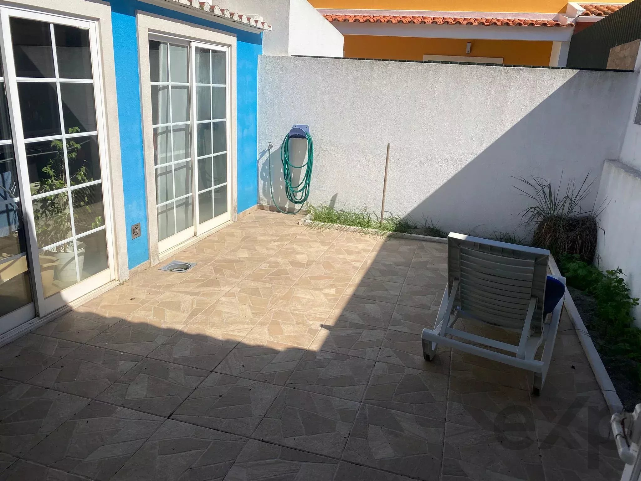 Moradia Geminada T3 em Sarilhos Pequenos