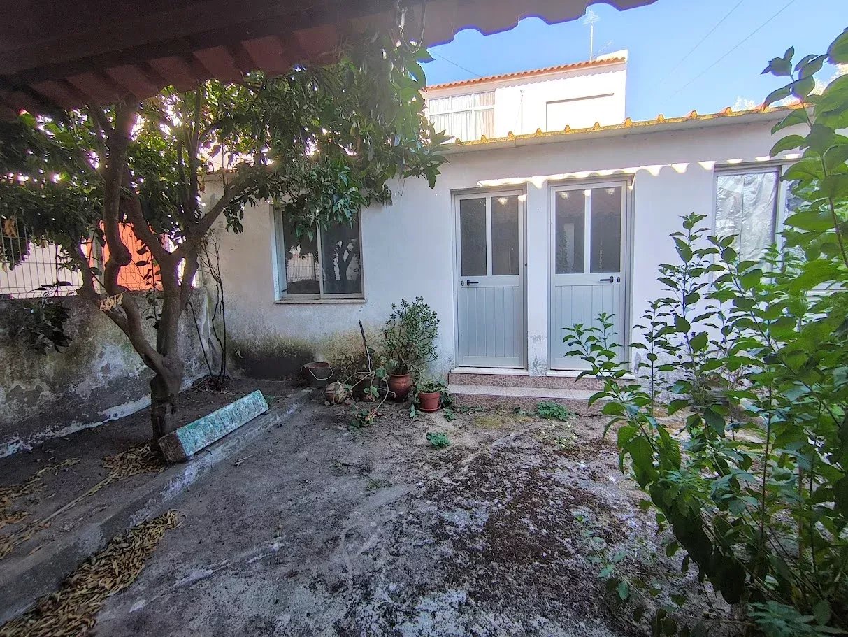 Moradia de 3 quartos com quintal em Nisa, 119 m²