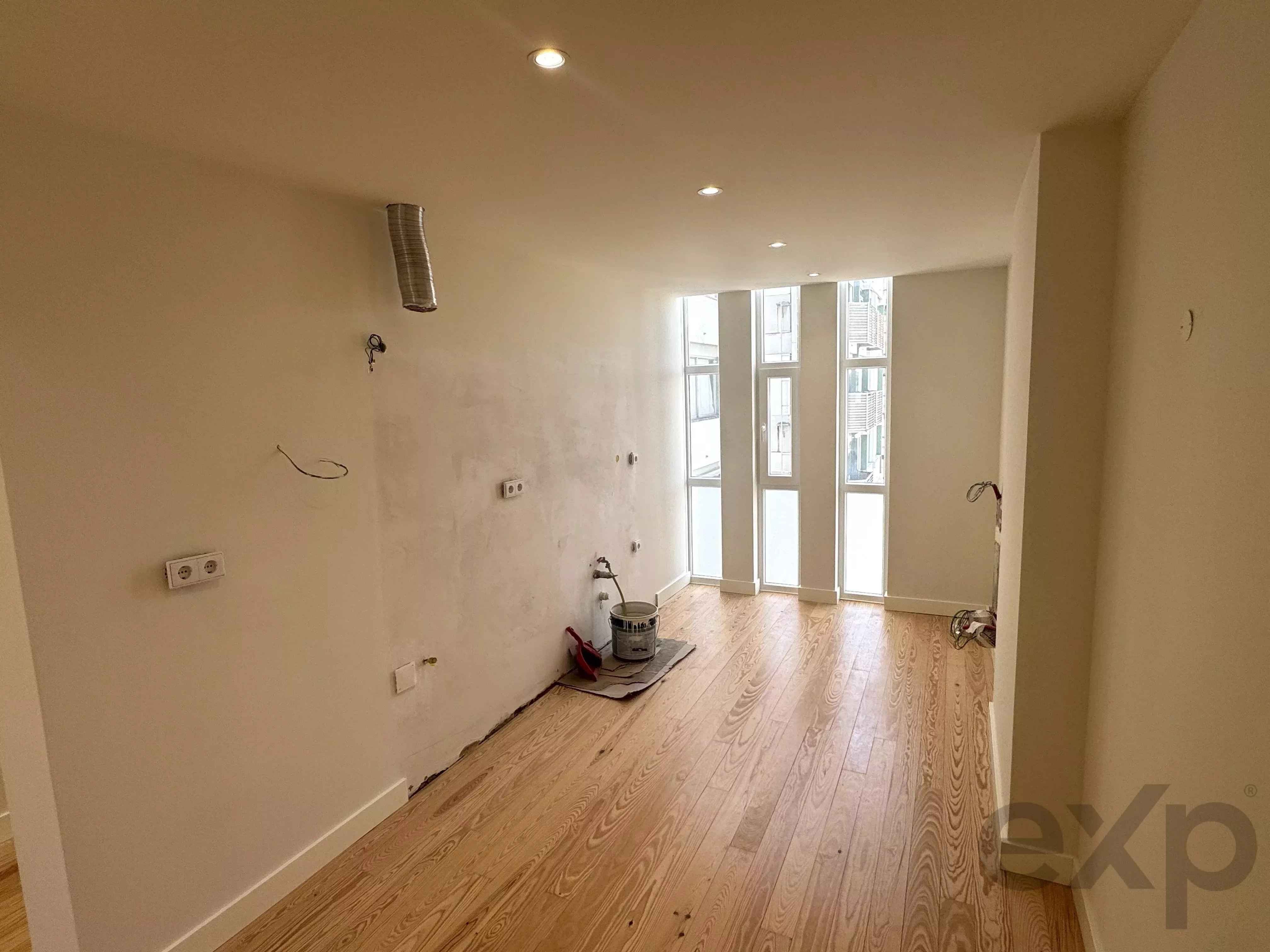 Spacious and modern T4 in Restelo, Lisbon 87185565 image 12