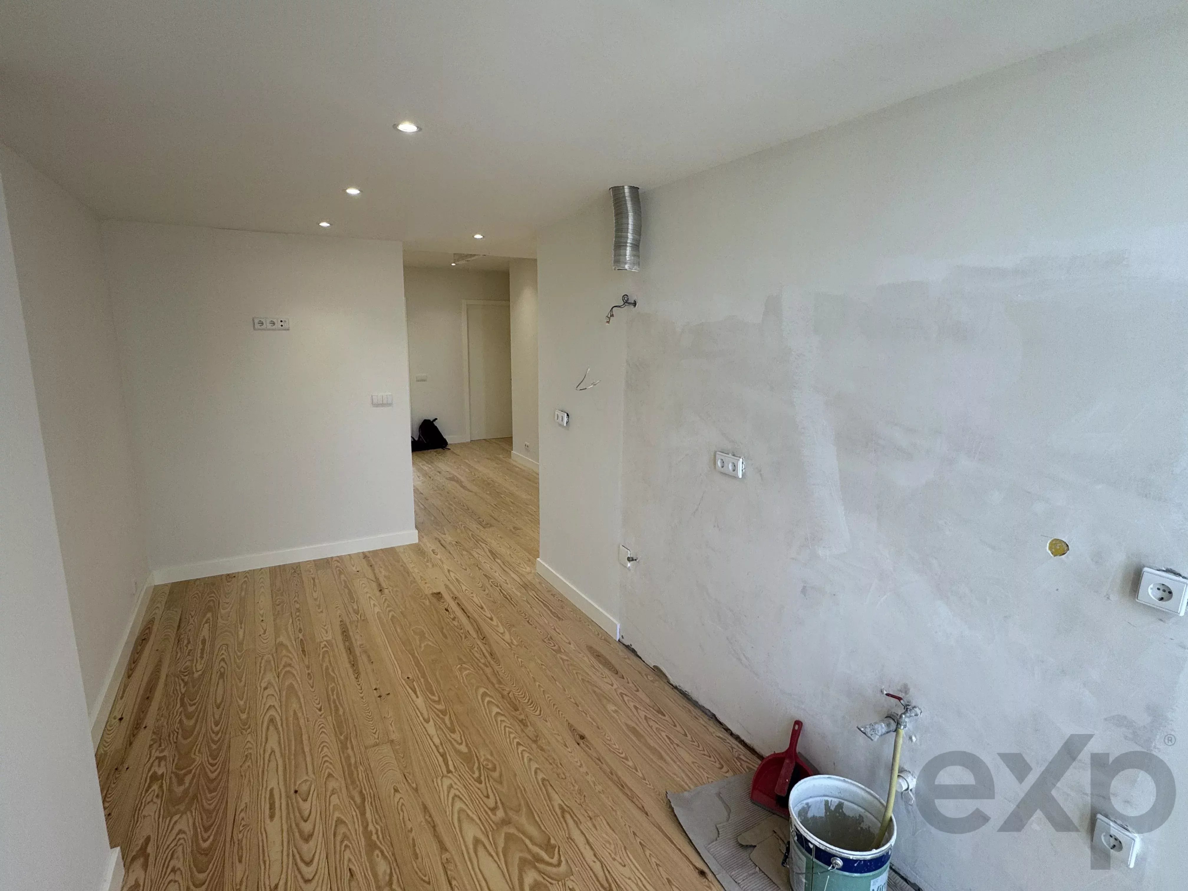 Spacious and modern T4 in Restelo, Lisbon 87185565 image 14