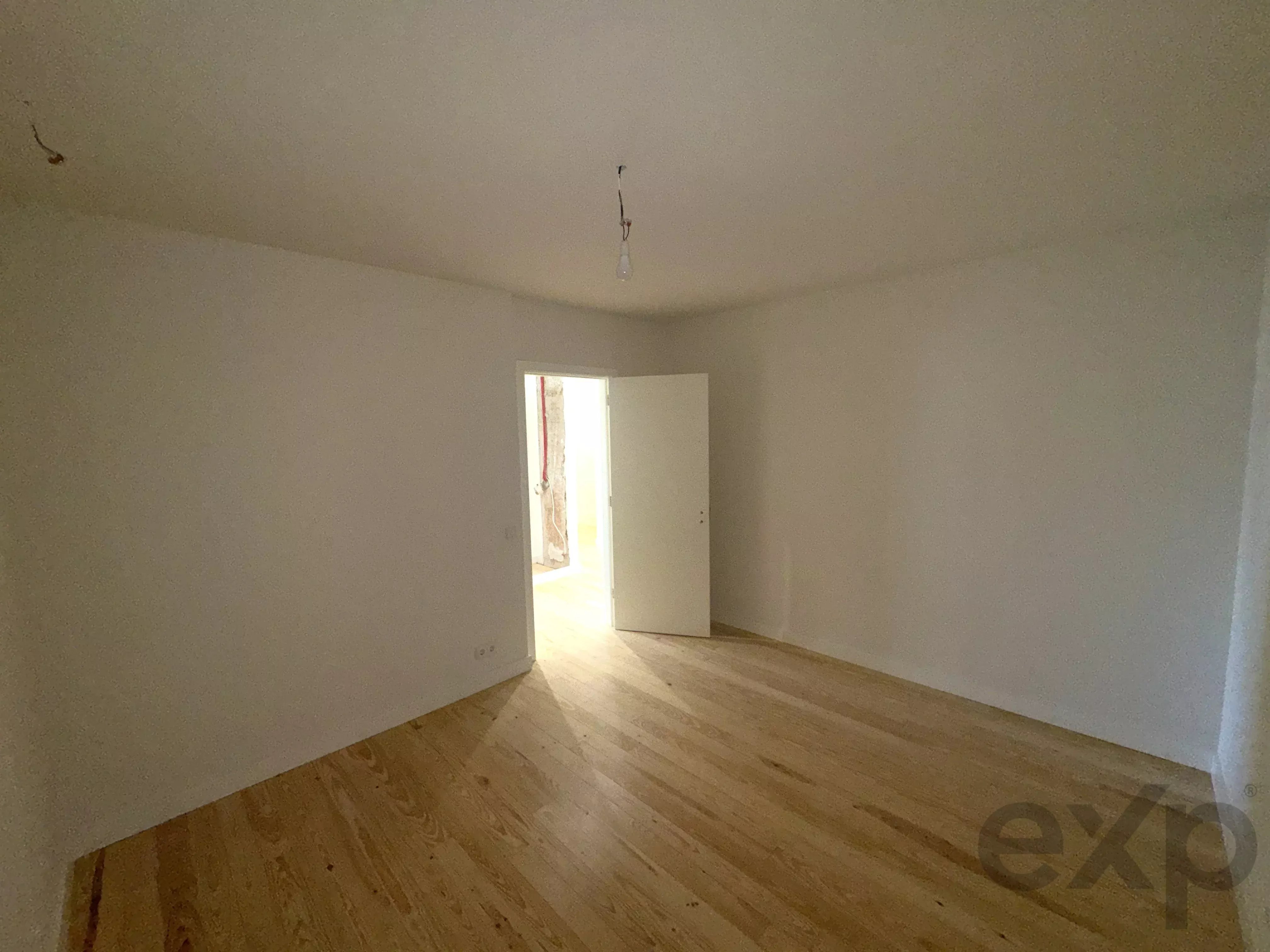 Spacious and modern T4 in Restelo, Lisbon 87185565 image 36
