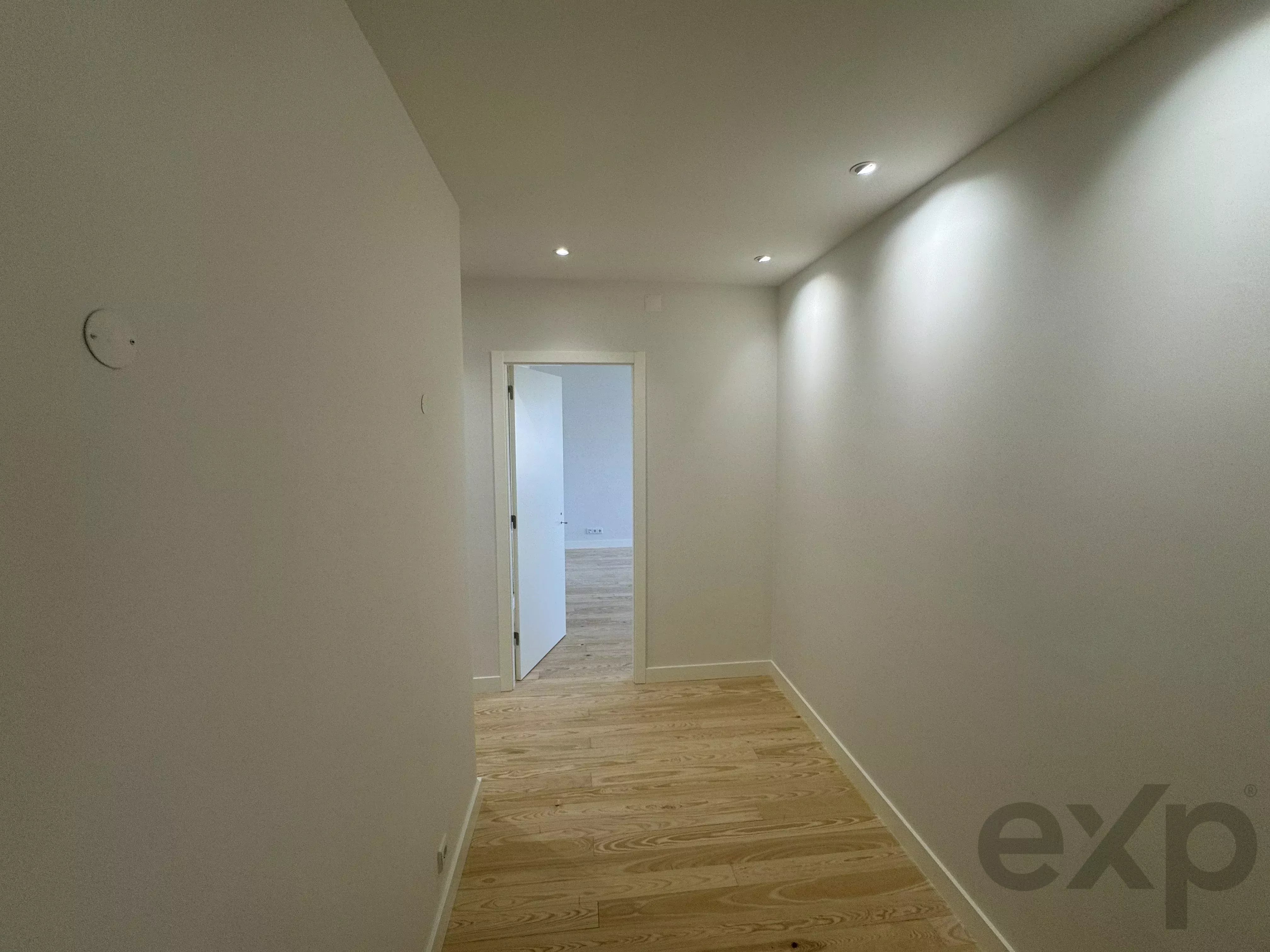 Spacious and modern T4 in Restelo, Lisbon 87185565 image 20