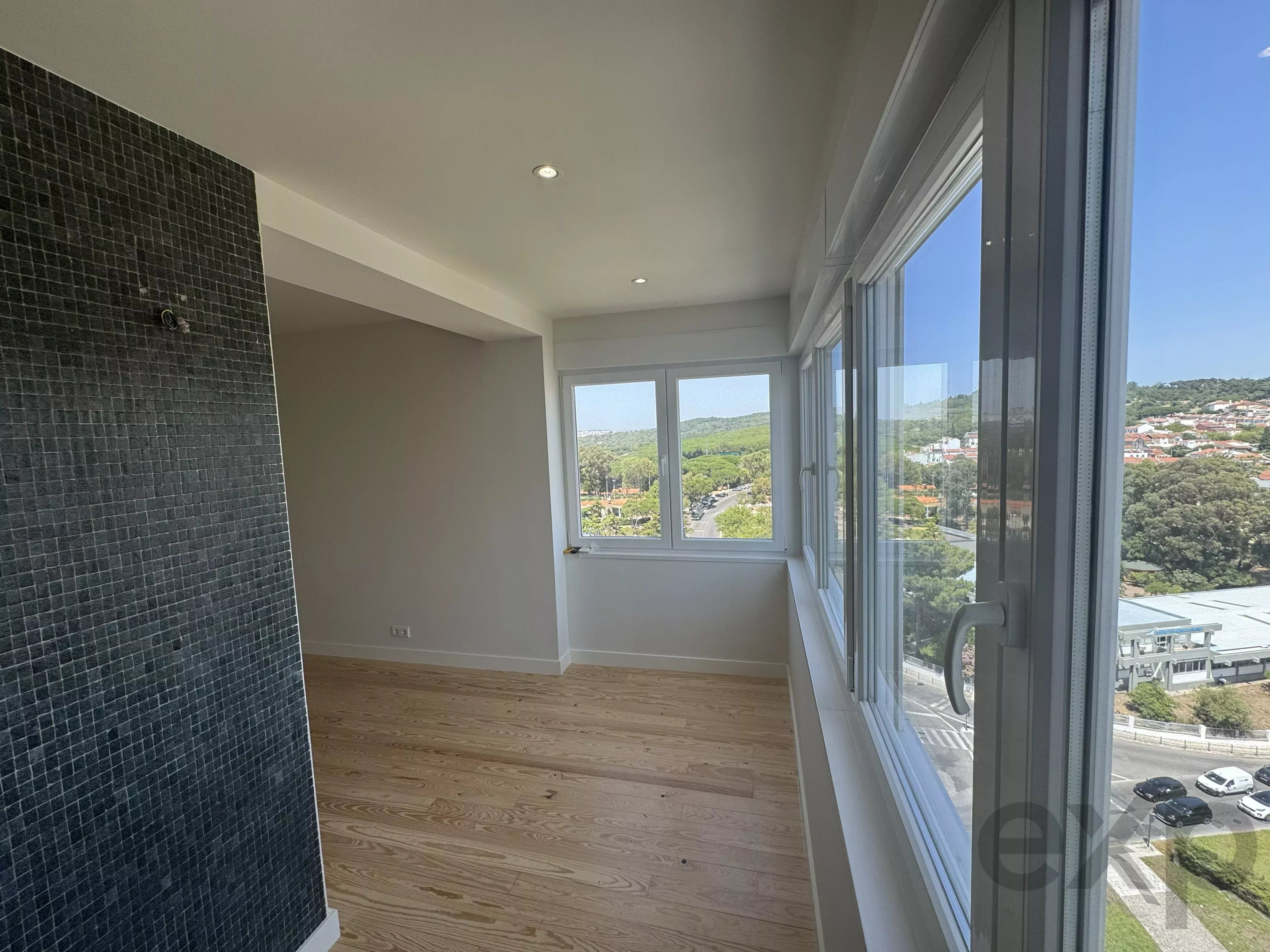 Spacious and modern T4 in Restelo, Lisbon 87185565 image 32