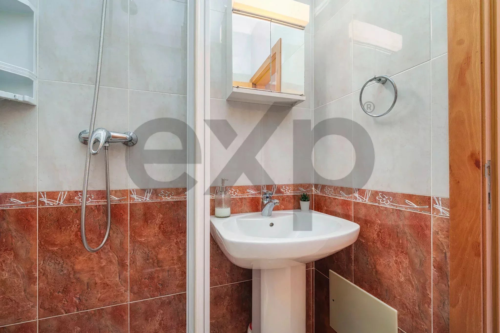 Terraced three‑bedroom home in the heart of Moncarapacho 87194957 image 22