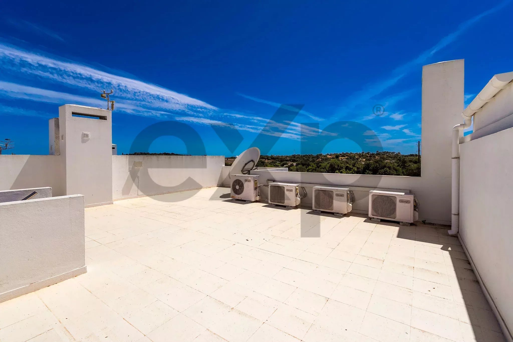 Terraced three‑bedroom home in the heart of Moncarapacho 87194957 image 54
