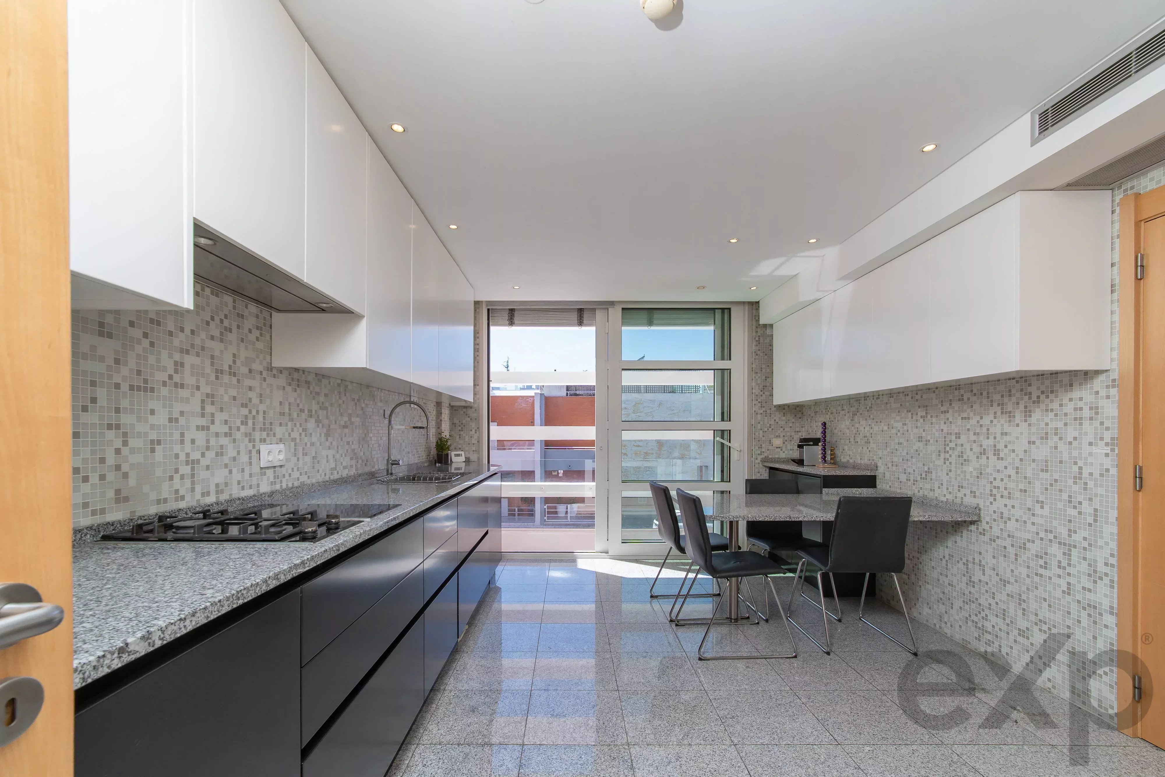 T5 Residence in Telheiras with Heated Swimming Pool, Private Cinema and Gymnasium 87195910 image 30
