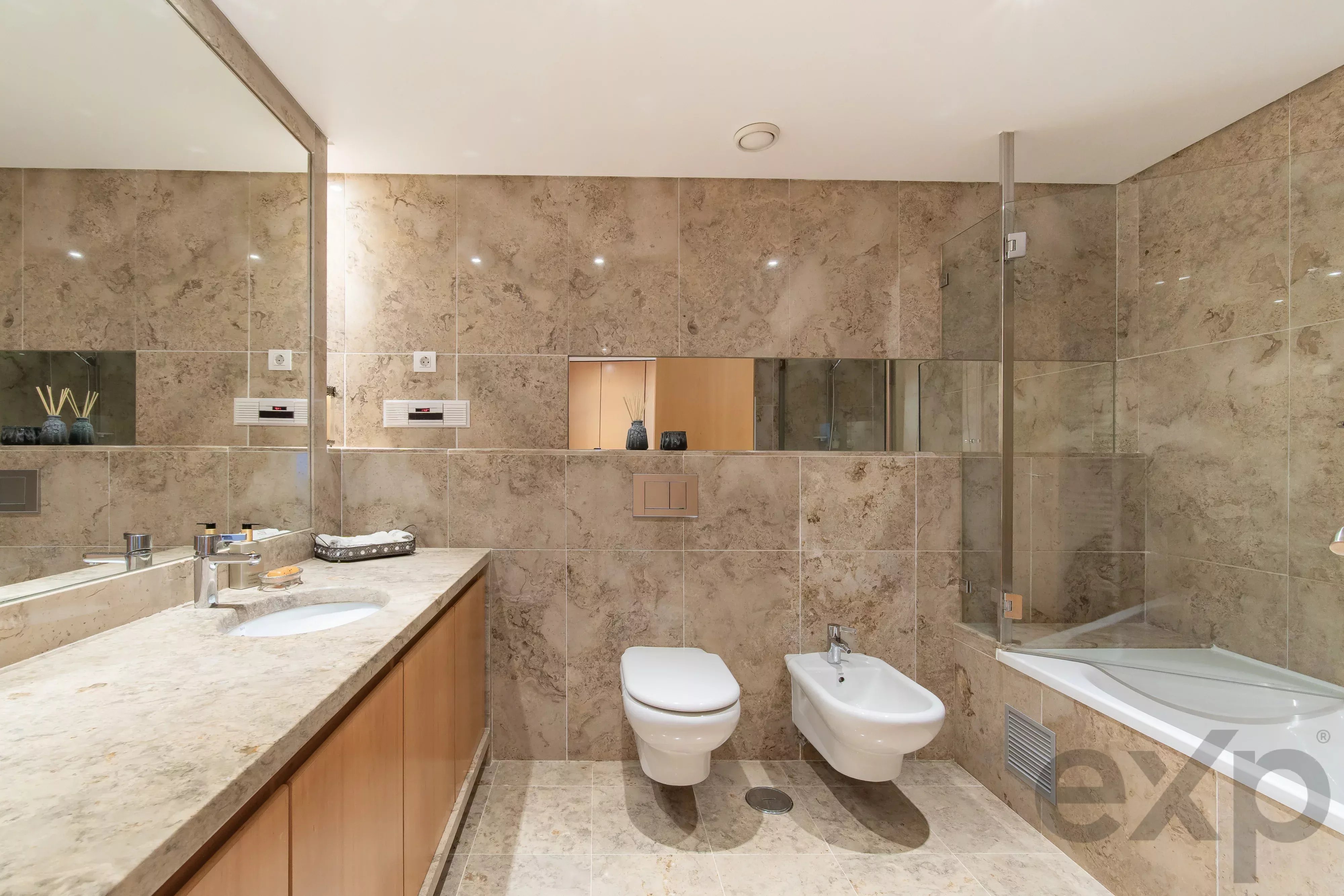 T5 Residence in Telheiras with Heated Swimming Pool, Private Cinema and Gymnasium 87195910 image 43