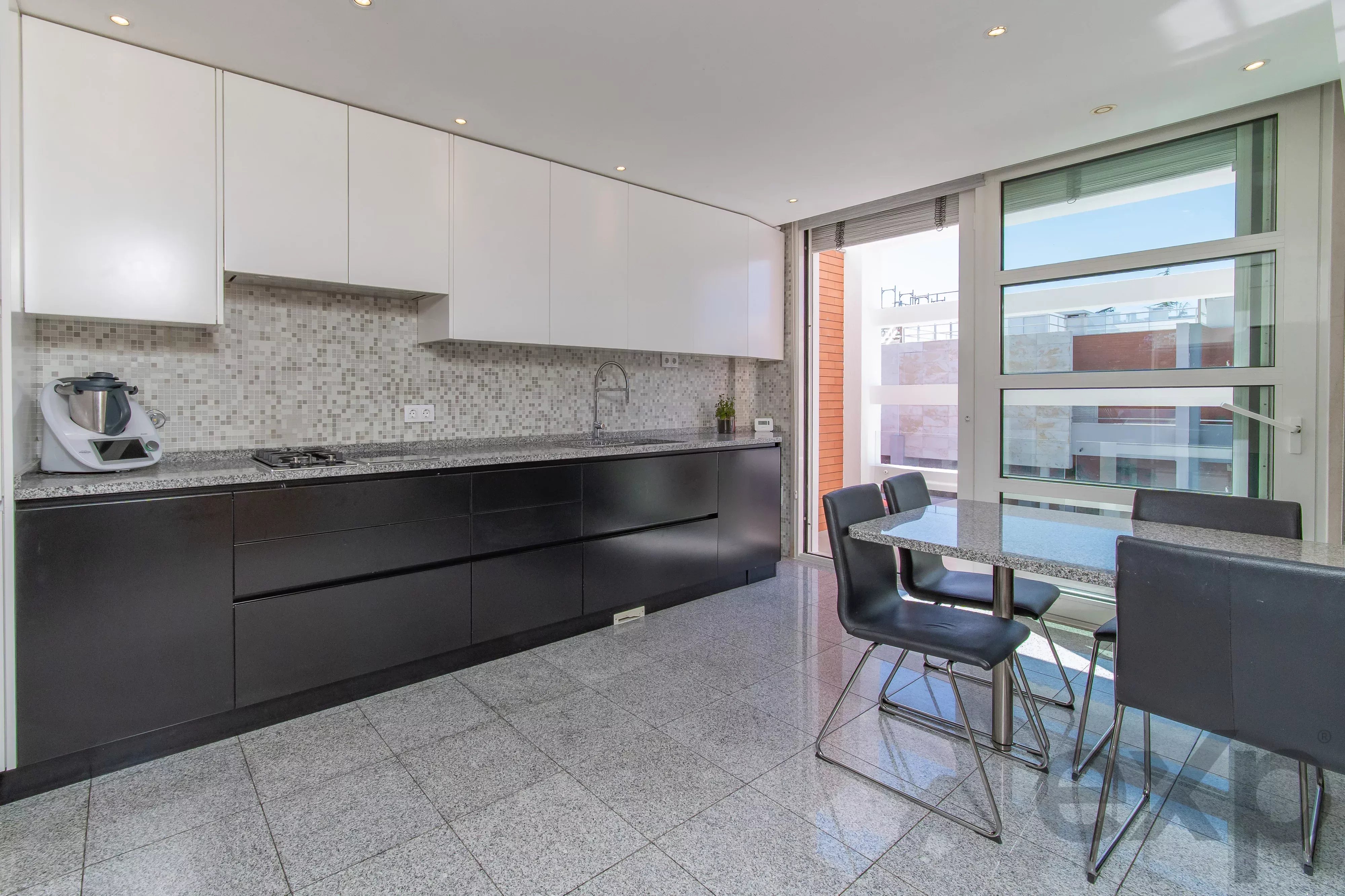T5 Residence in Telheiras with Heated Swimming Pool, Private Cinema and Gymnasium 87195910 image 34