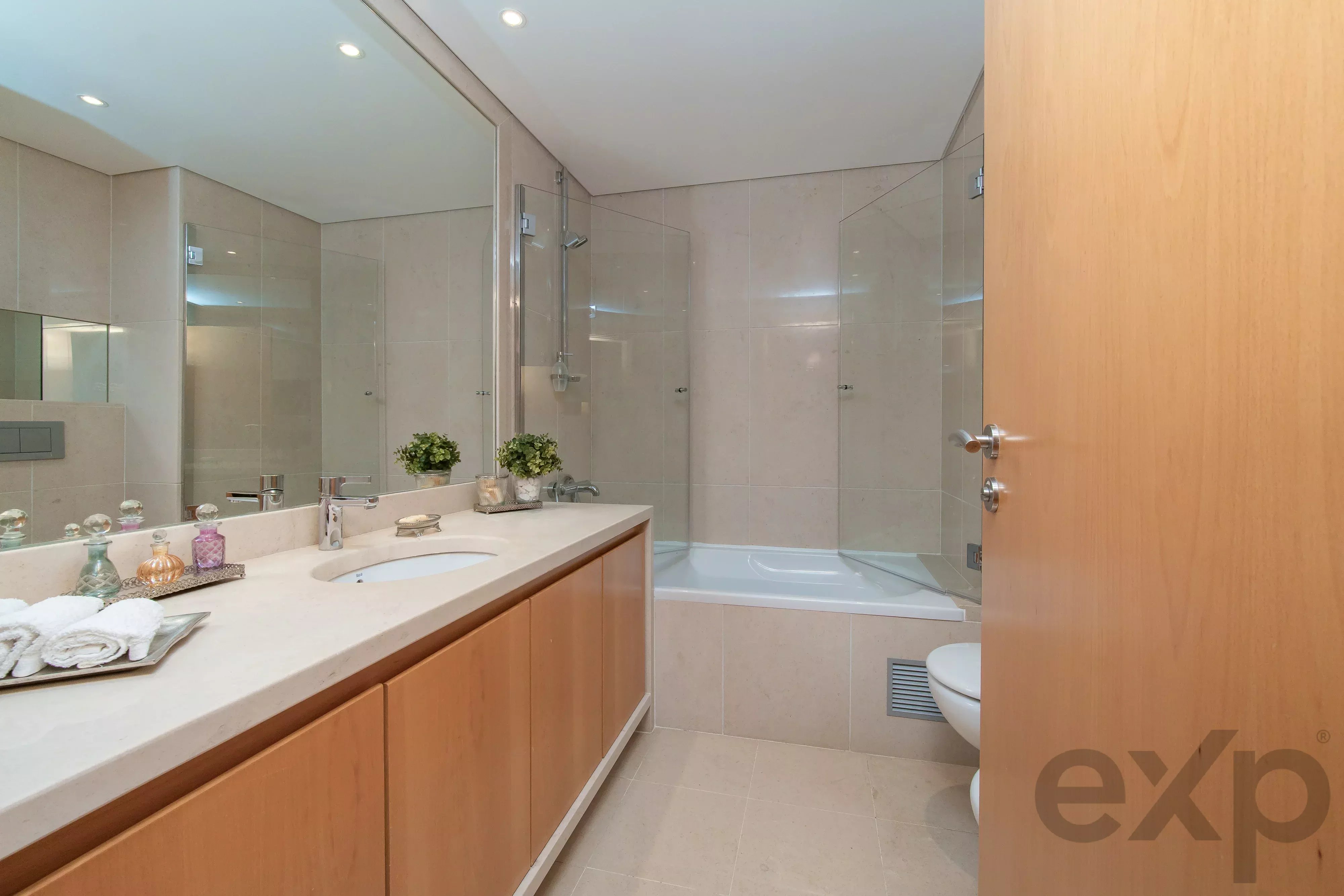 T5 Residence in Telheiras with Heated Swimming Pool, Private Cinema and Gymnasium 87195910 image 22