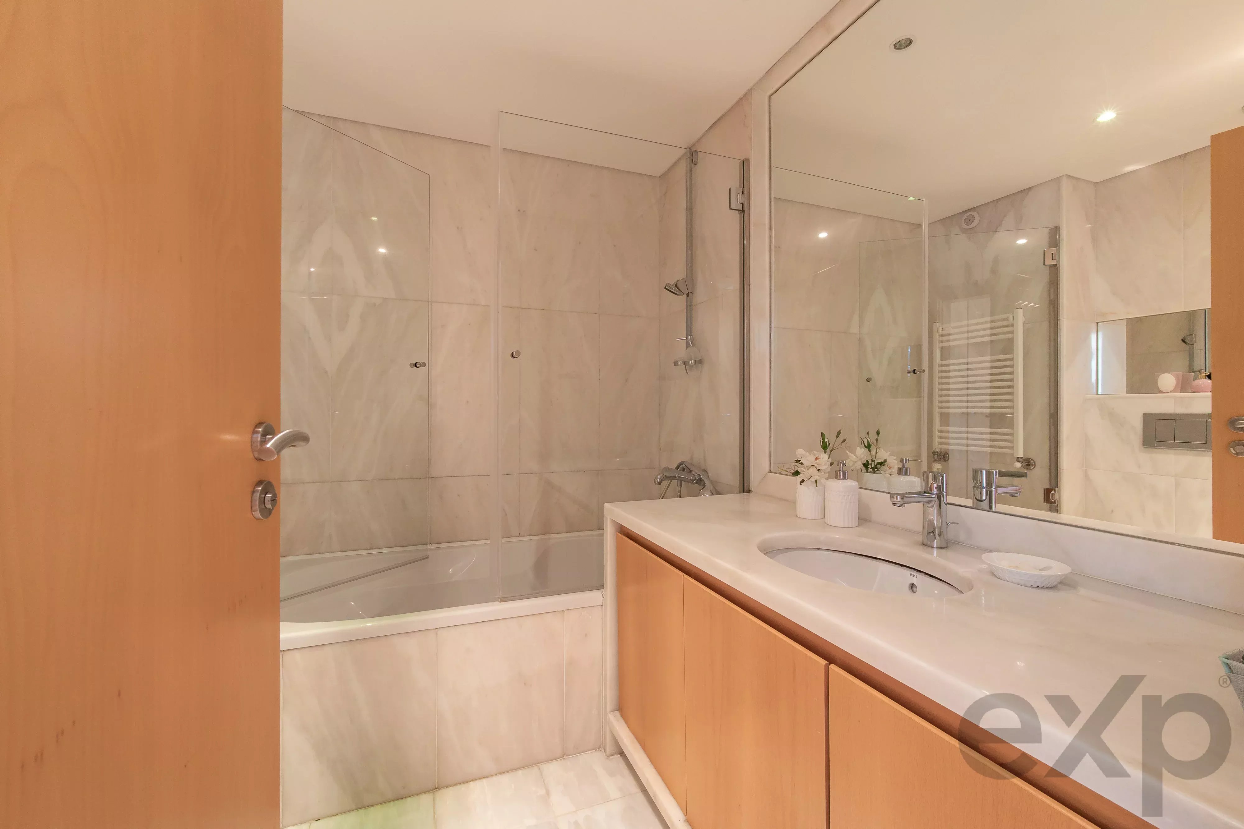 T5 Residence in Telheiras with Heated Swimming Pool, Private Cinema and Gymnasium 87195910 image 39