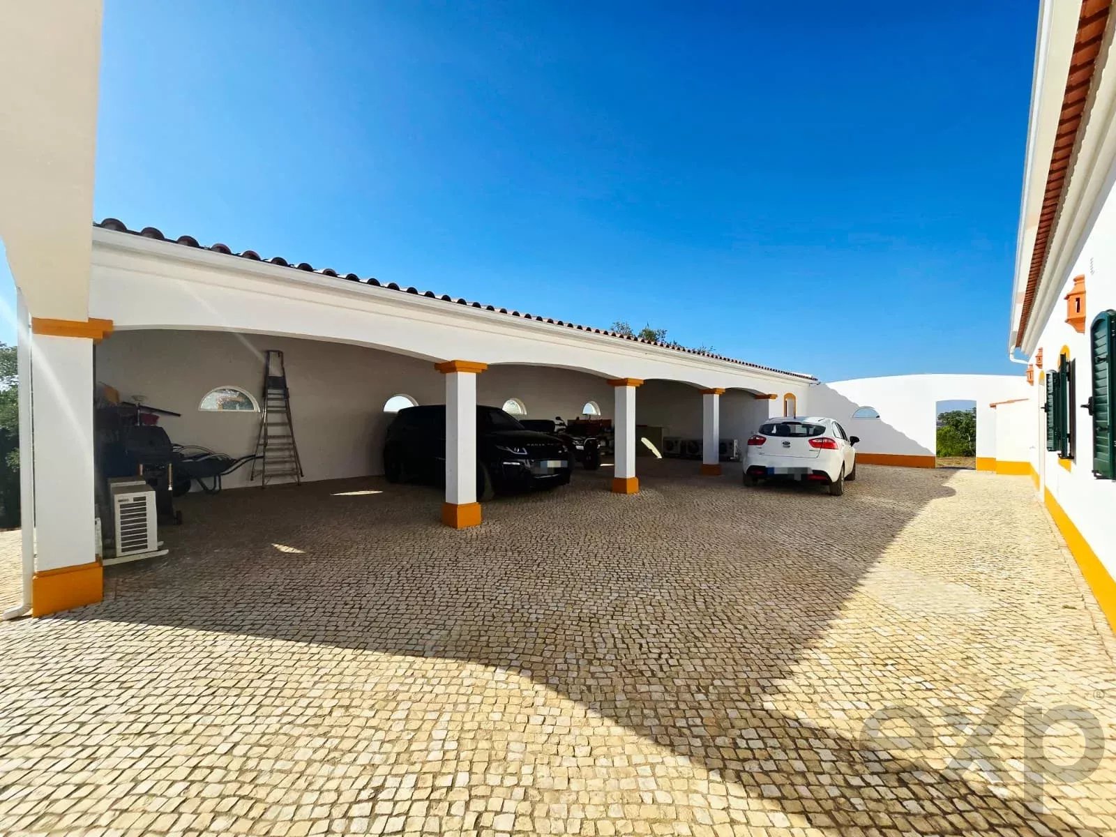 Your Sanctuary of Excellence: Exclusive Estate Over 10 ha with Panoramic Views 87216310 image 22