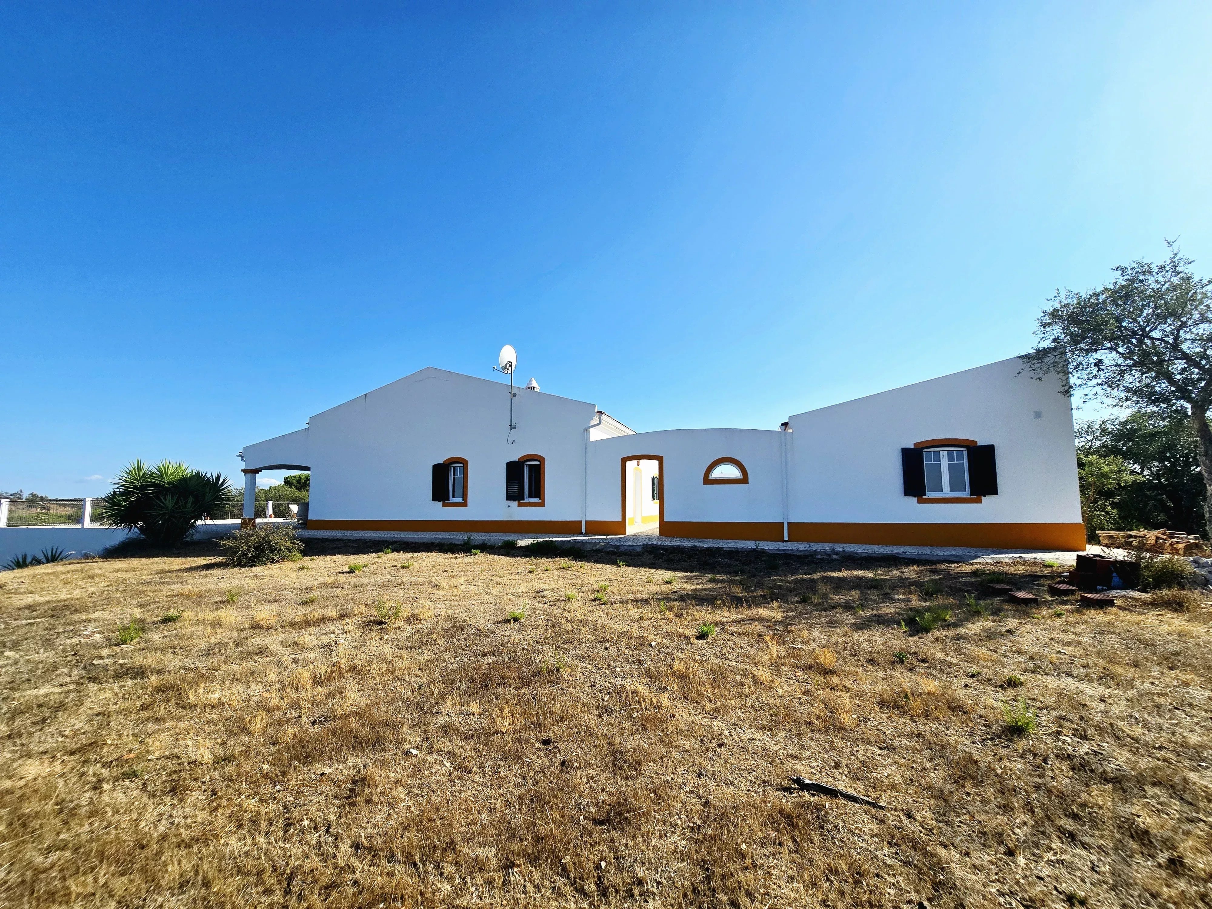 Your Sanctuary of Excellence: Exclusive Estate Over 10 ha with Panoramic Views 87216310 image 28