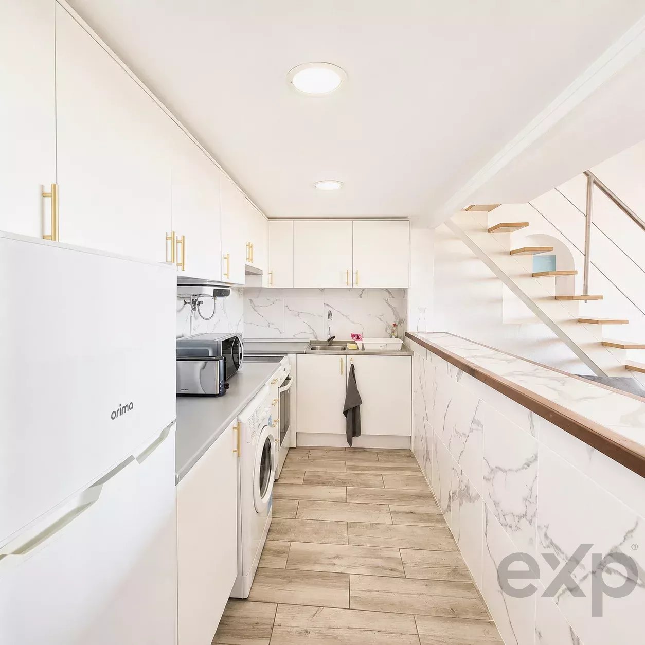 Apartamento T1+1 com Vista Ria Formosa
