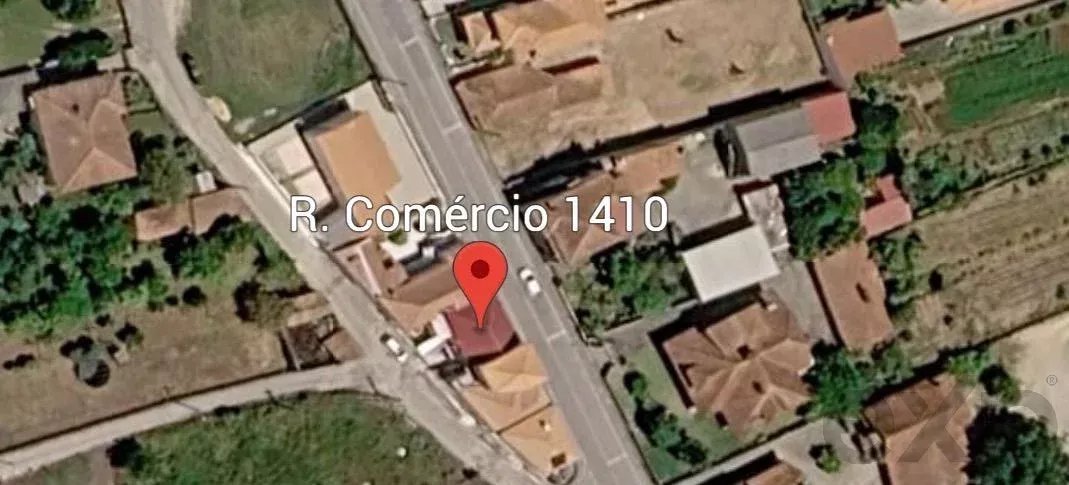 Moradia com terreno em Sangalhos