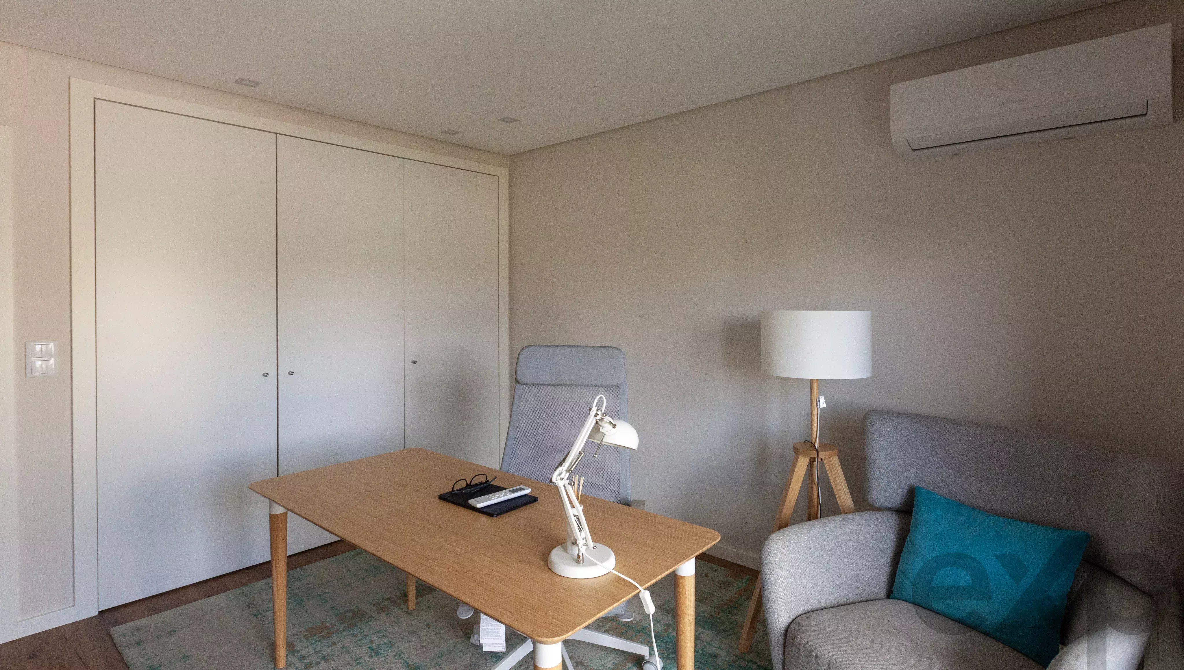 Penthouse Apartment T4 with 3 Suites, terrace overlooking the river 87223087 image 23