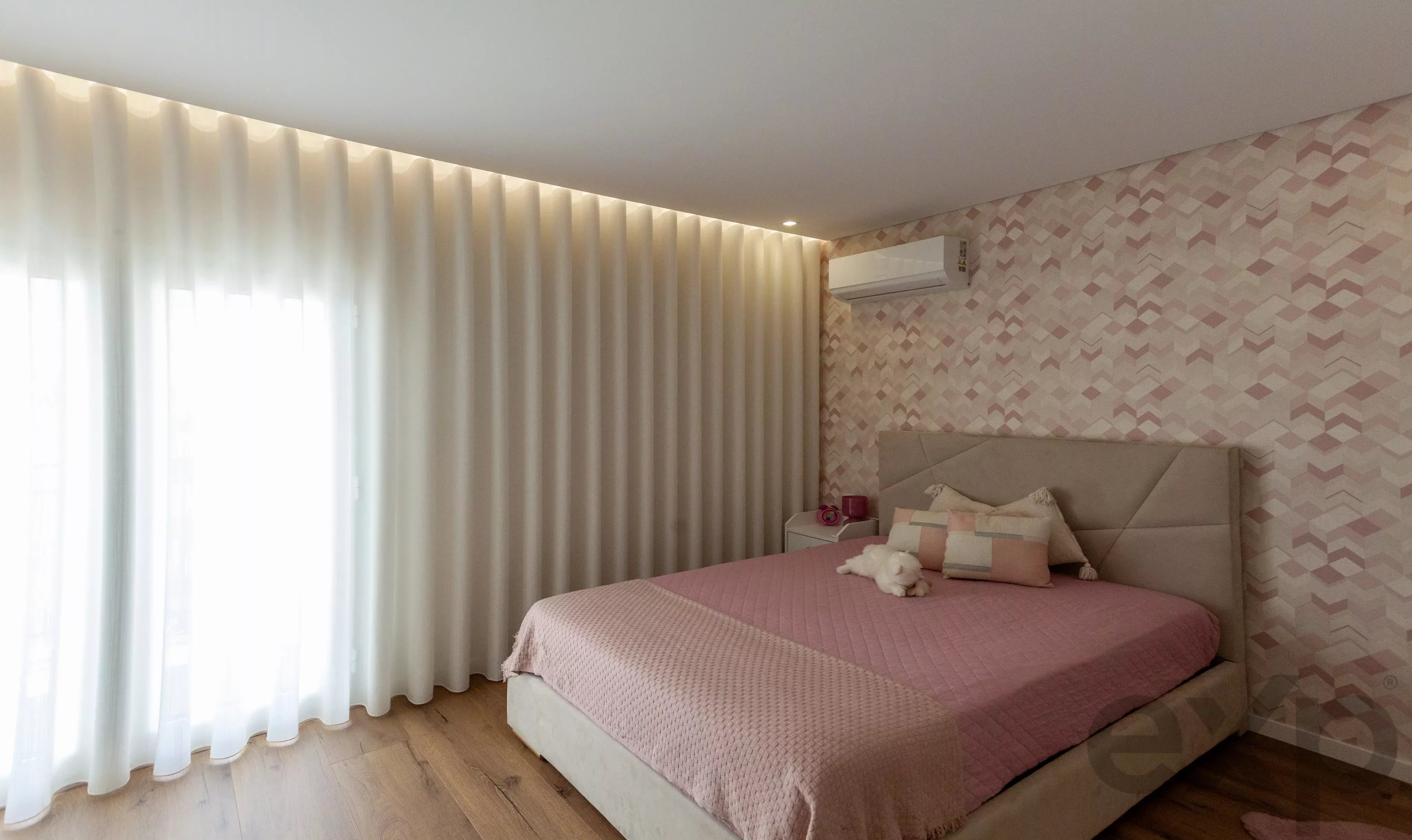Penthouse Apartment T4 with 3 Suites, terrace overlooking the river 87223087 image 32