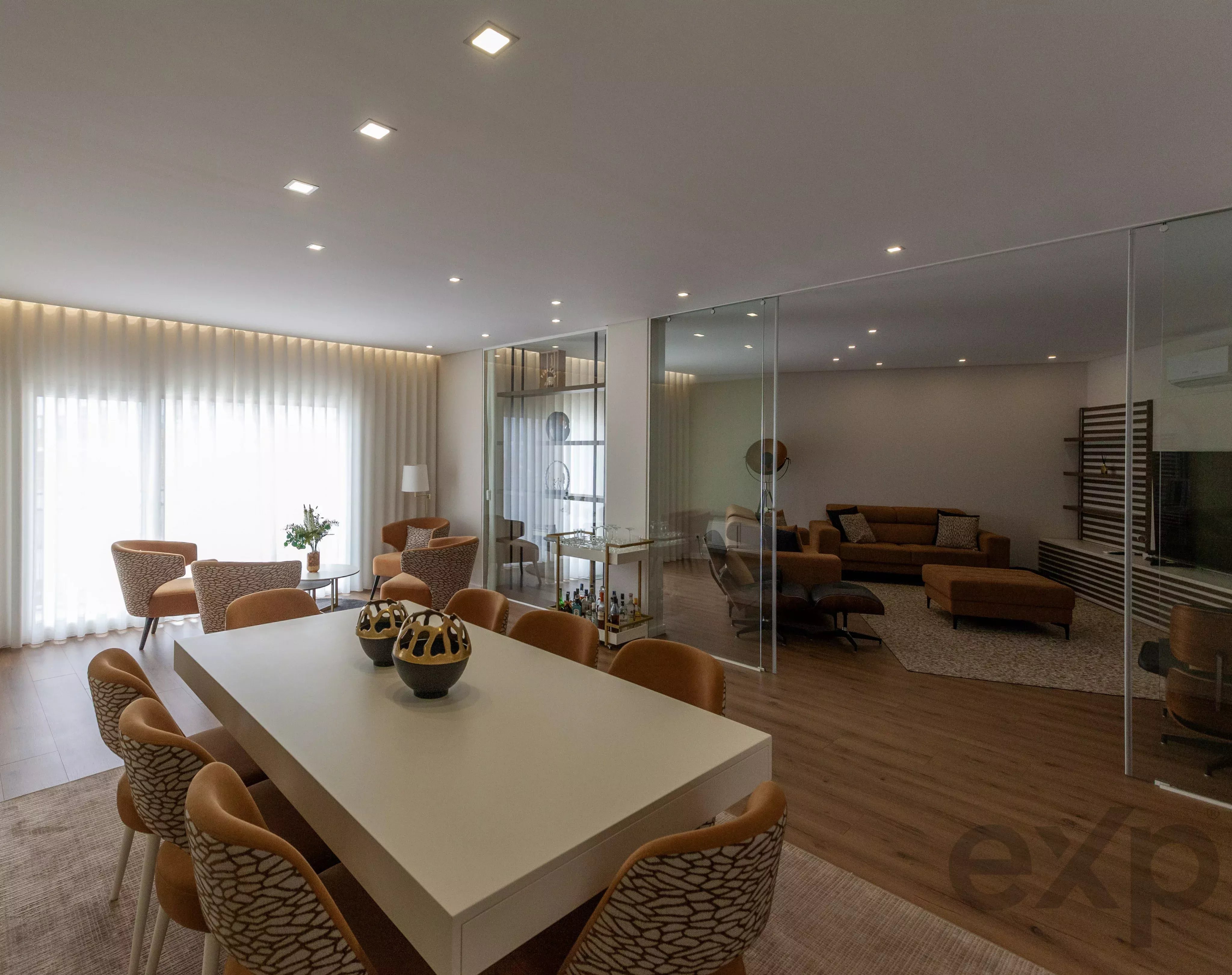 Penthouse Apartment T4 with 3 Suites, terrace overlooking the river 87223087 image 13