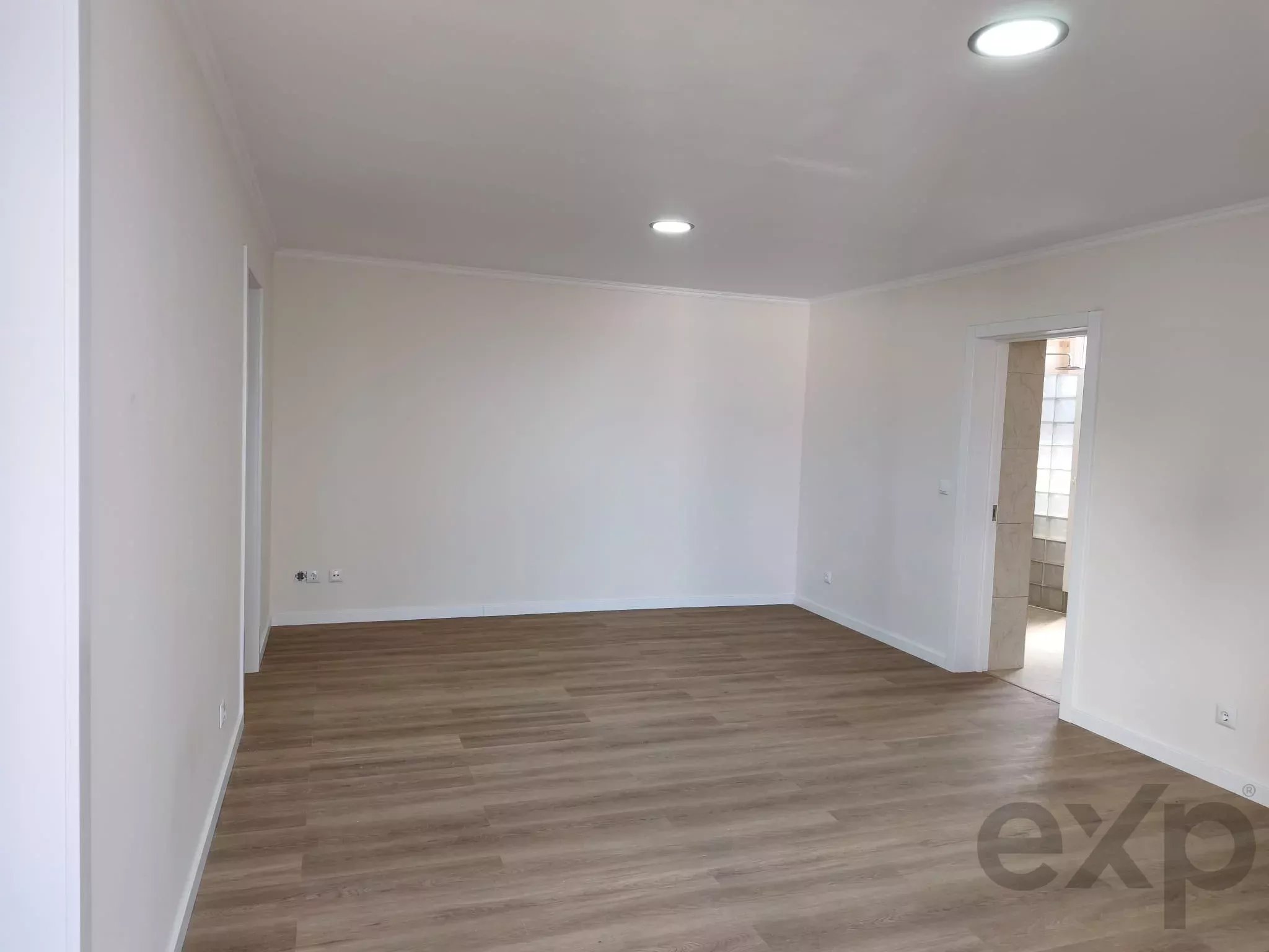 Apartamento T1+1. Renovado - Funchal
