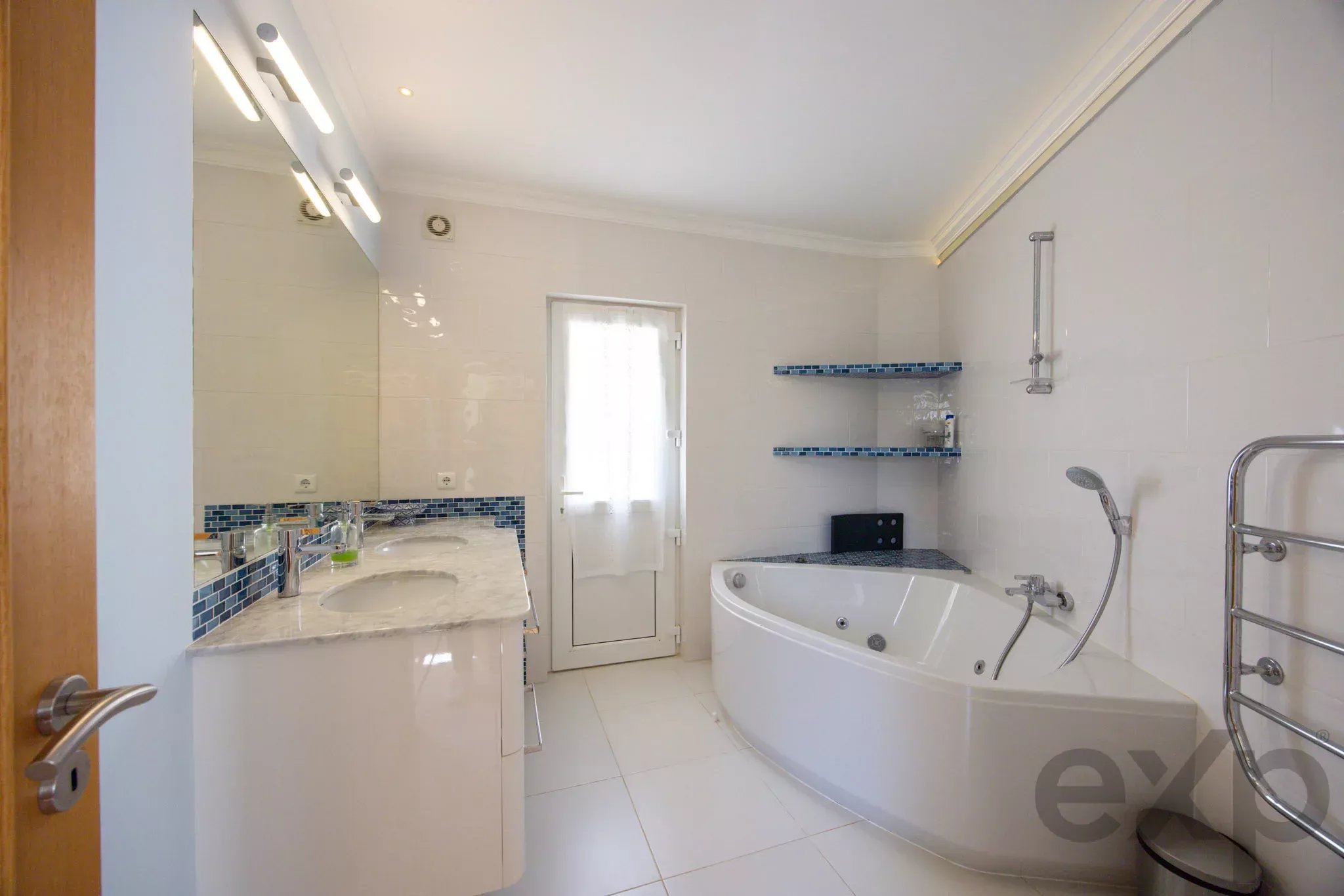 Moradia T4 com Vista Mar e Piscina de Água Salgada, Montinhos da Luz 87238933 image 28
