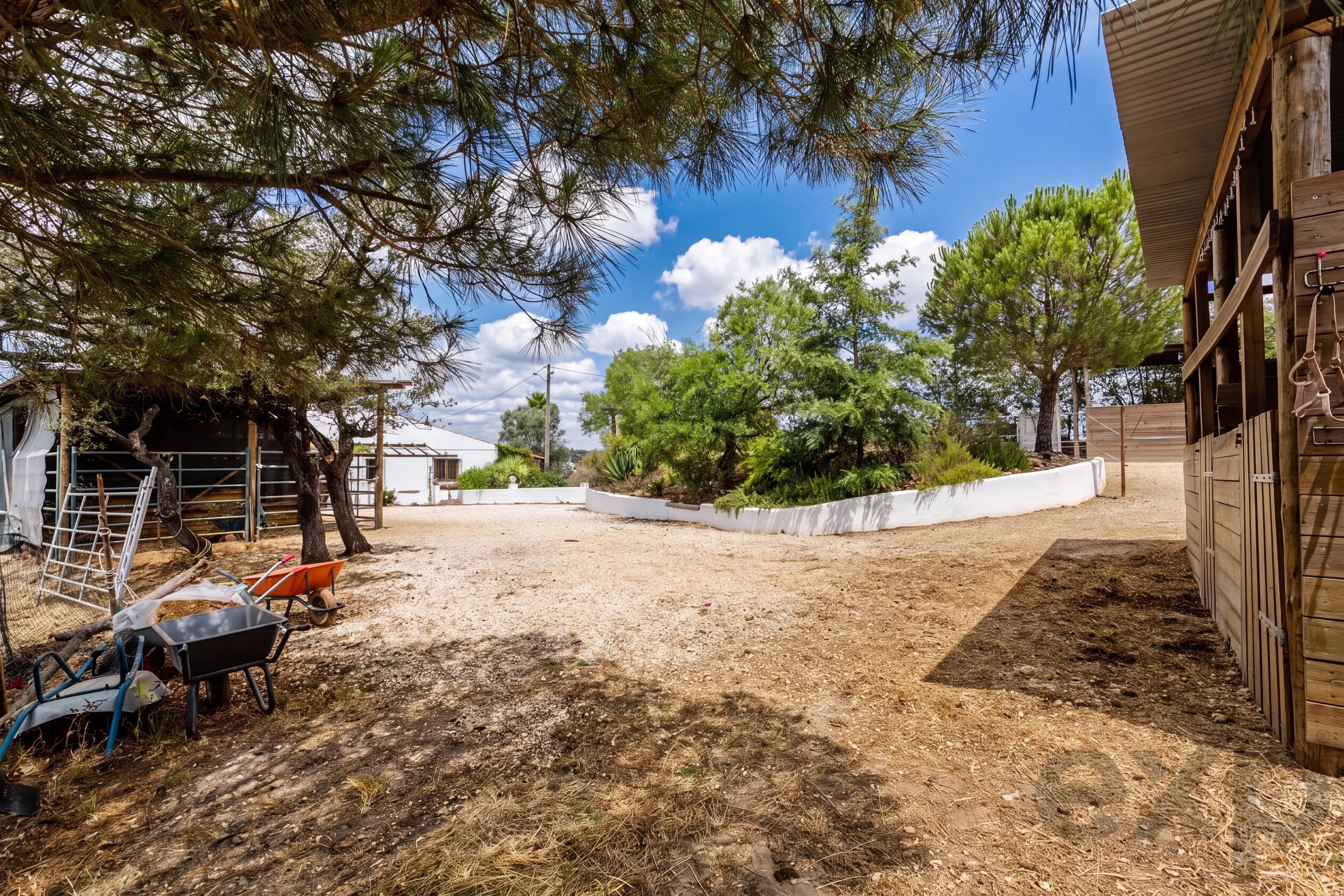 Lovely Family House with Equine Facilities, Located on 5.7 Acres 87244423 image 49