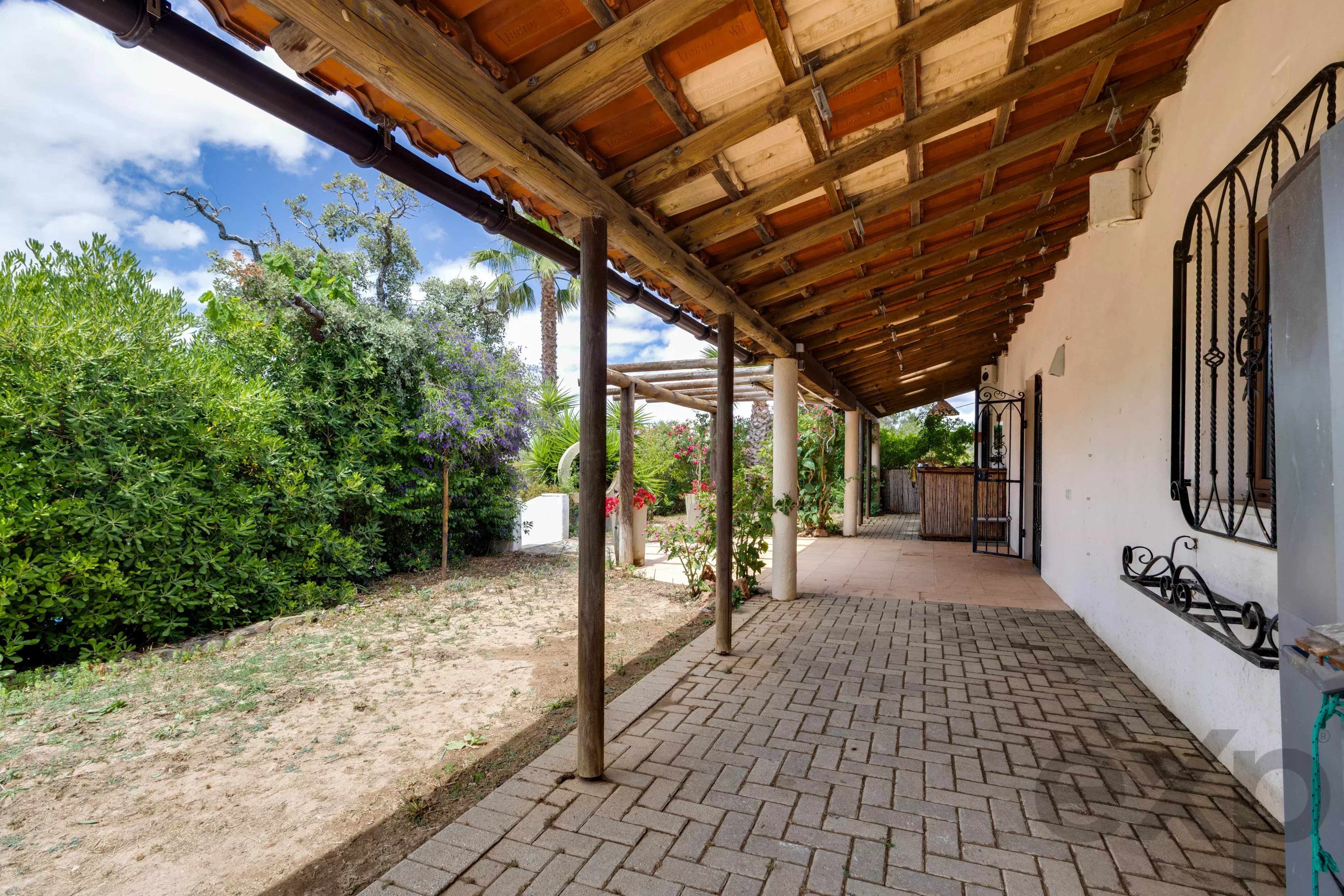 Lovely Family House with Equine Facilities, Located on 5.7 Acres 87244423 image 28