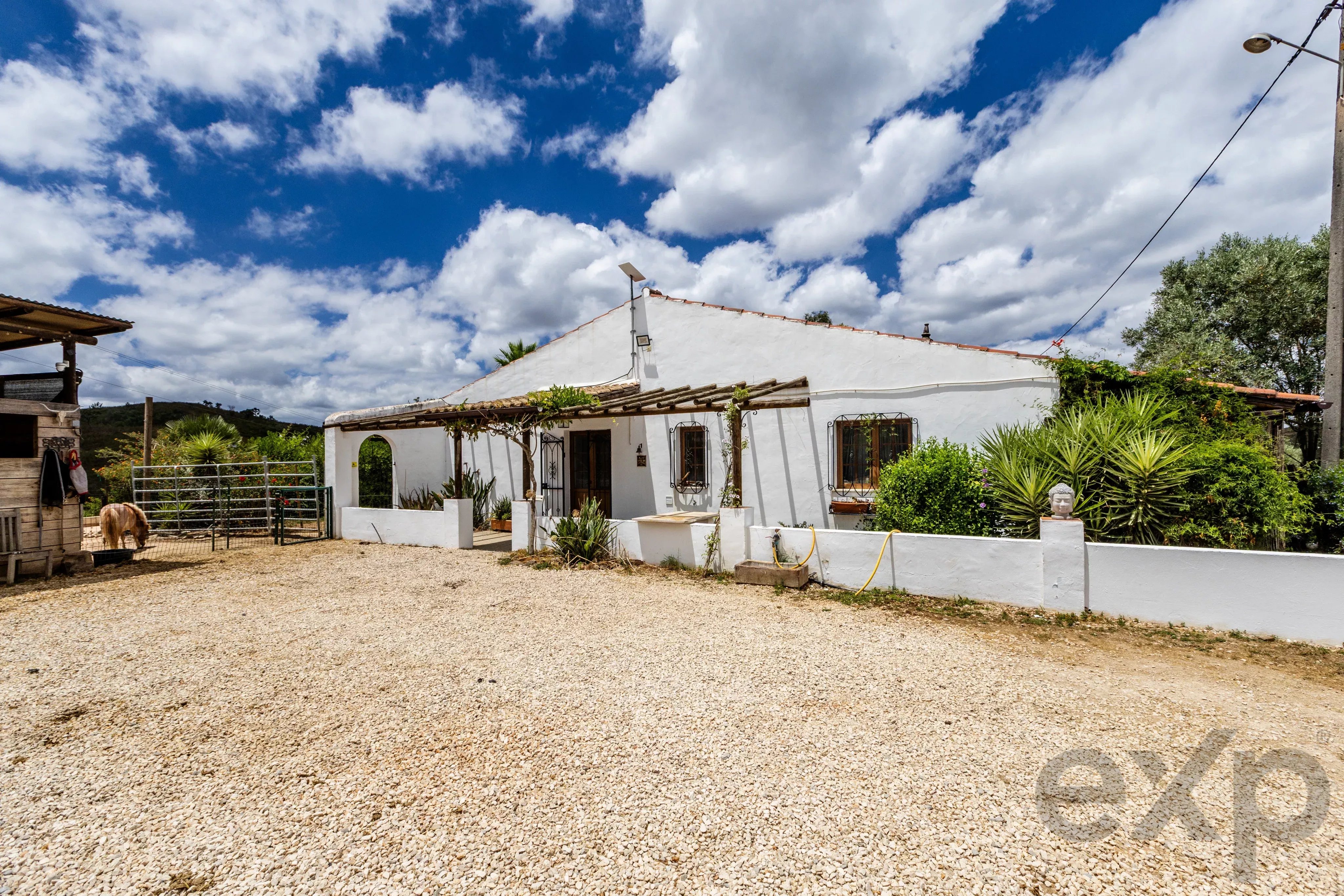 Lovely Family House with Equine Facilities, Located on 5.7 Acres 87244423 image 44