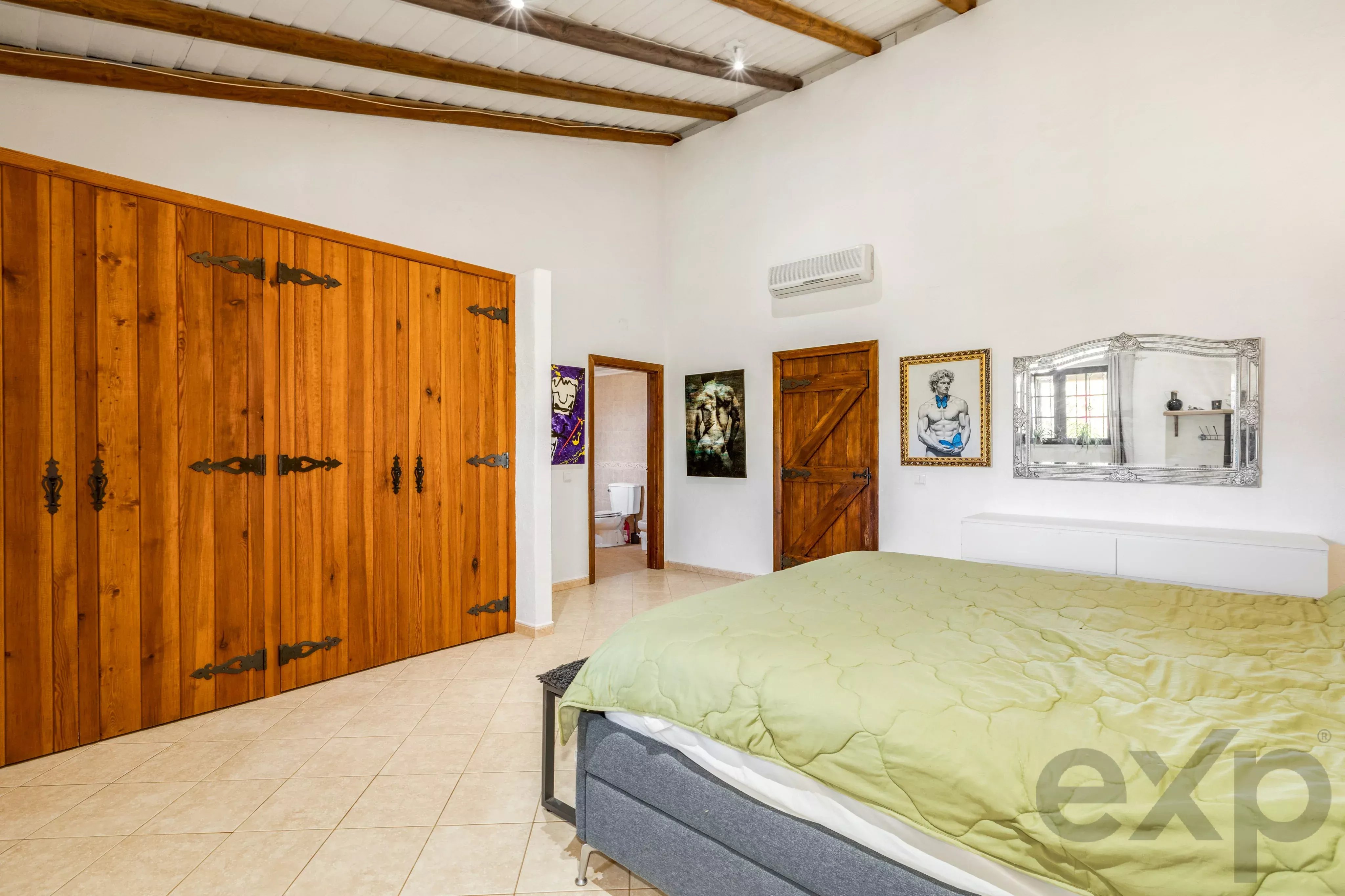 Lovely Family House with Equine Facilities, Located on 5.7 Acres 87244423 image 15