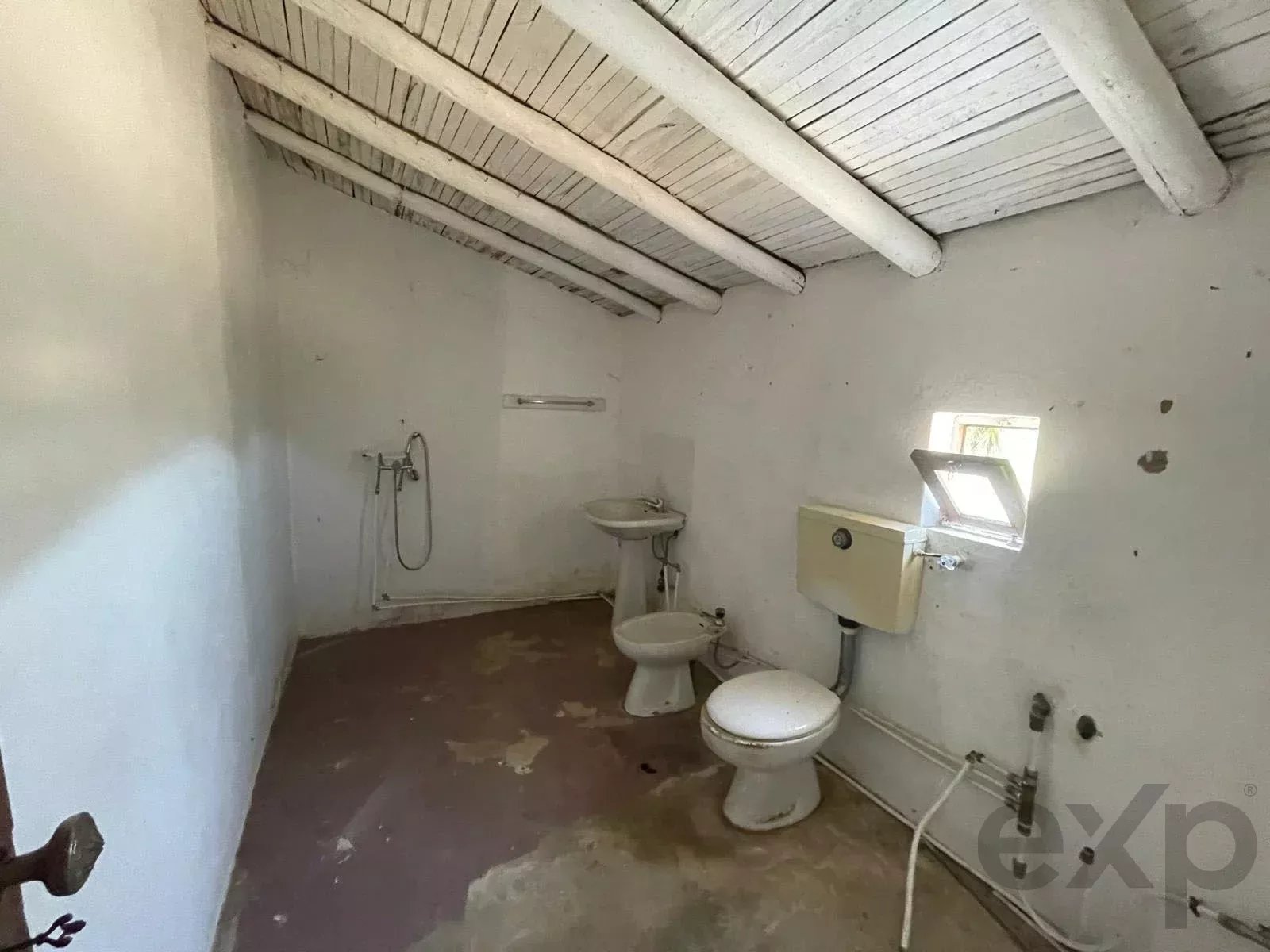 Traditional Farmhouse with Exceptional Equine Potential, São Marcos da Serra 87246431 image 10