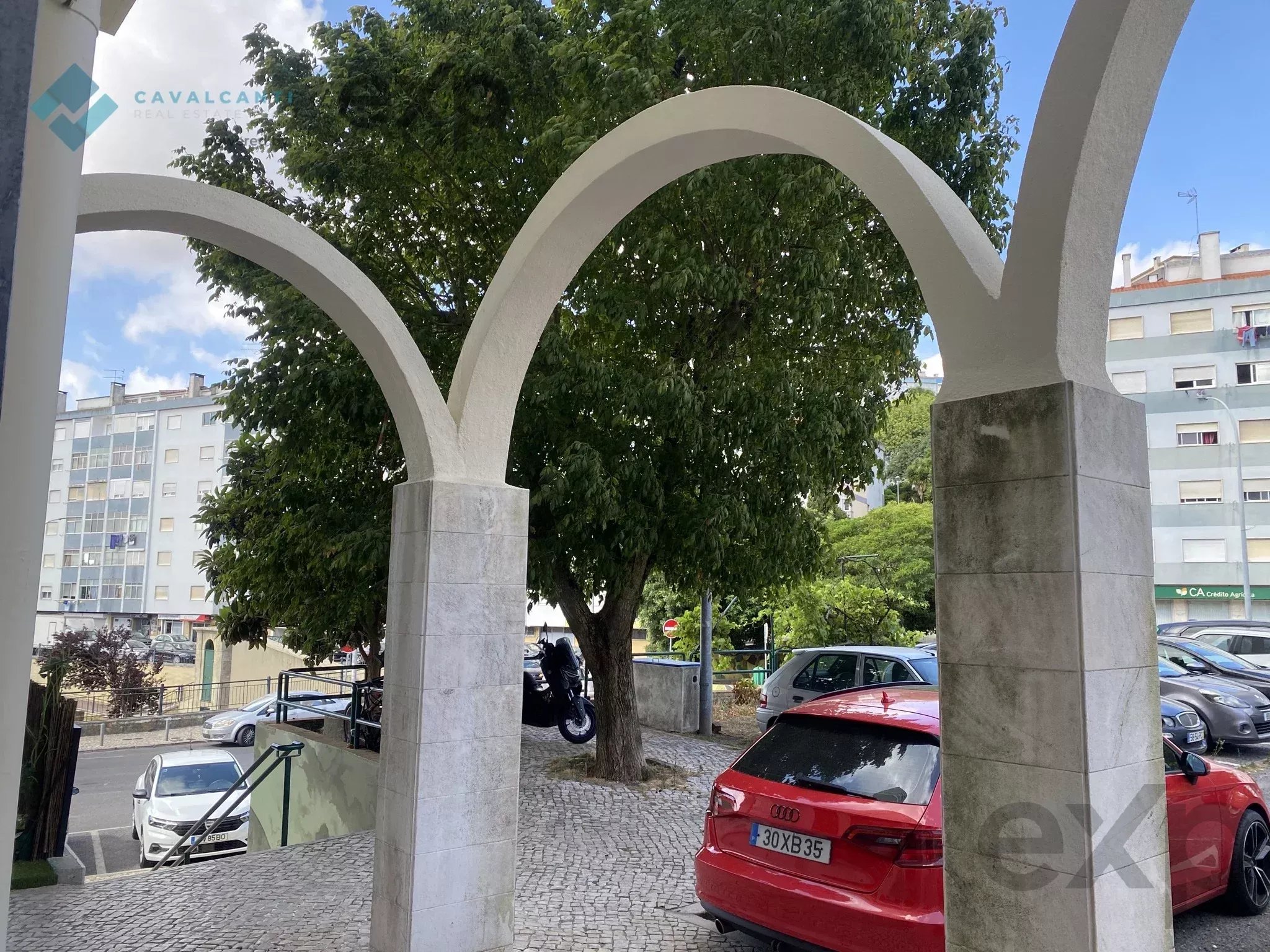 Amadora - Casal de São Brás - T3 Grandes Áreas com Excelente Potencial 87252677 image 86