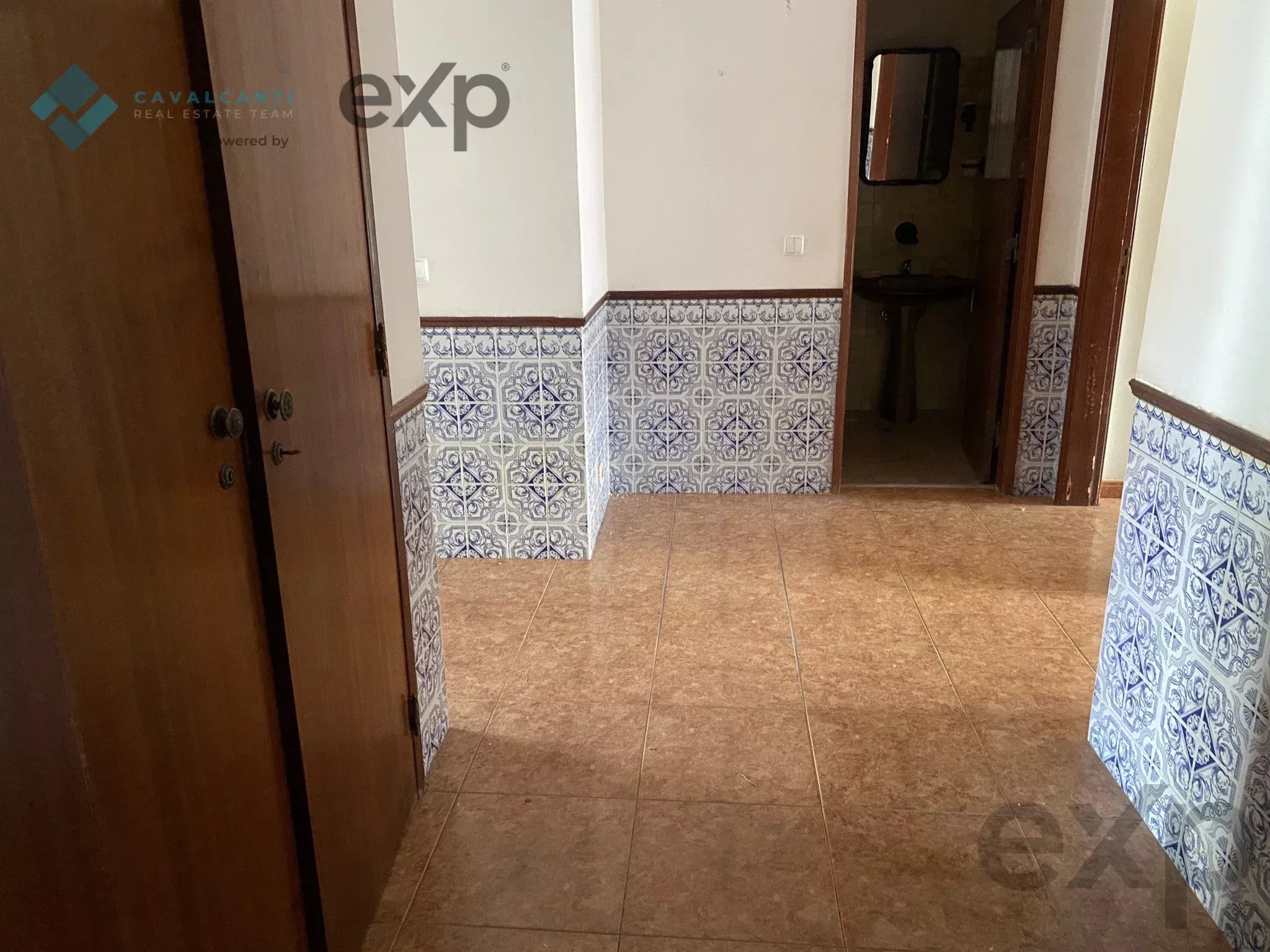 Amadora - Casal de São Brás - T3 Grandes Áreas com Excelente Potencial 87252677 image 55