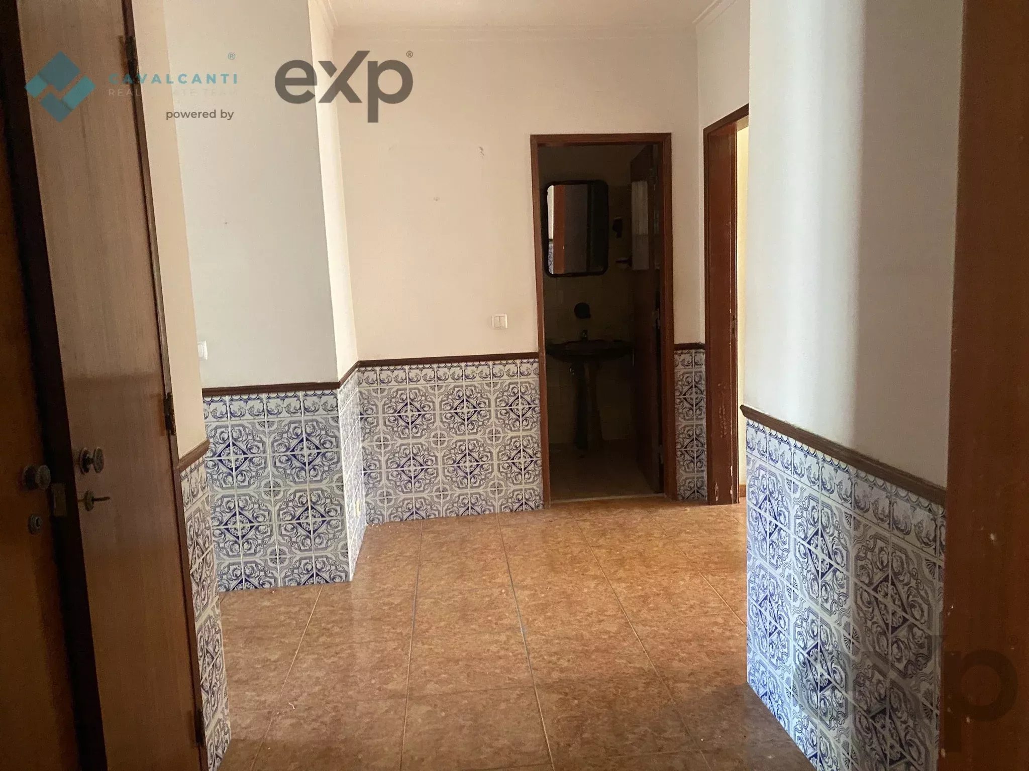 Amadora - Casal de São Brás - T3 Grandes Áreas com Excelente Potencial 87252677 image 51