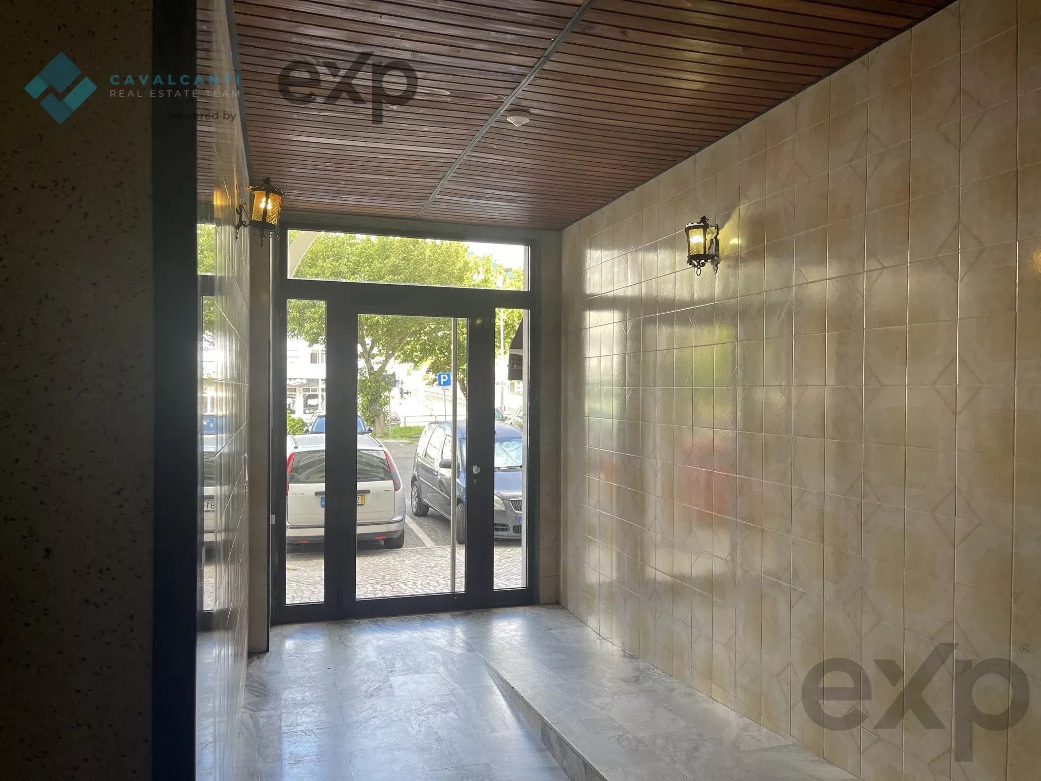 Amadora - Casal de São Brás - T3 Grandes Áreas com Excelente Potencial 87252677 image 80