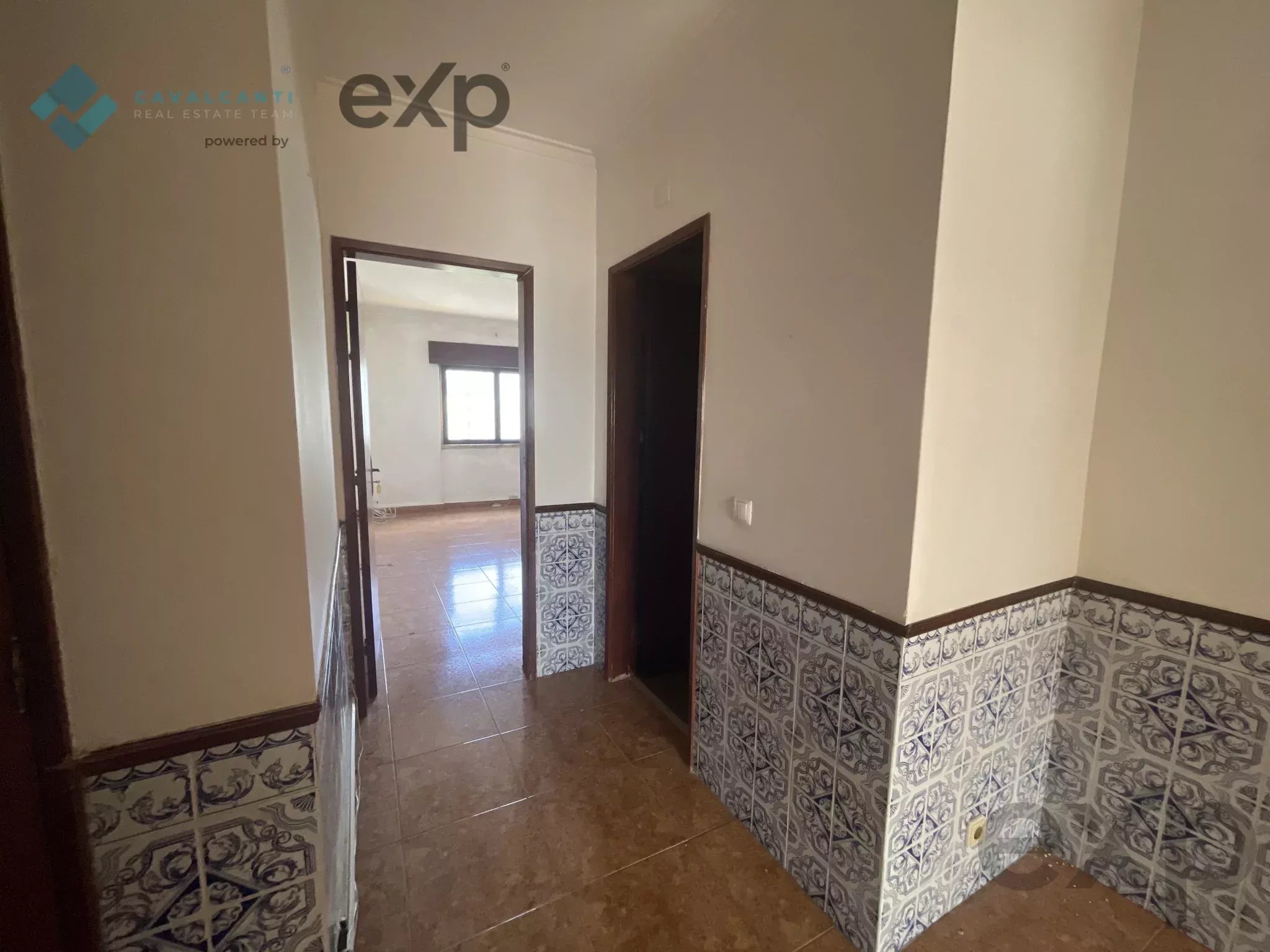 Amadora - Casal de São Brás - T3 Grandes Áreas com Excelente Potencial 87252677 image 39