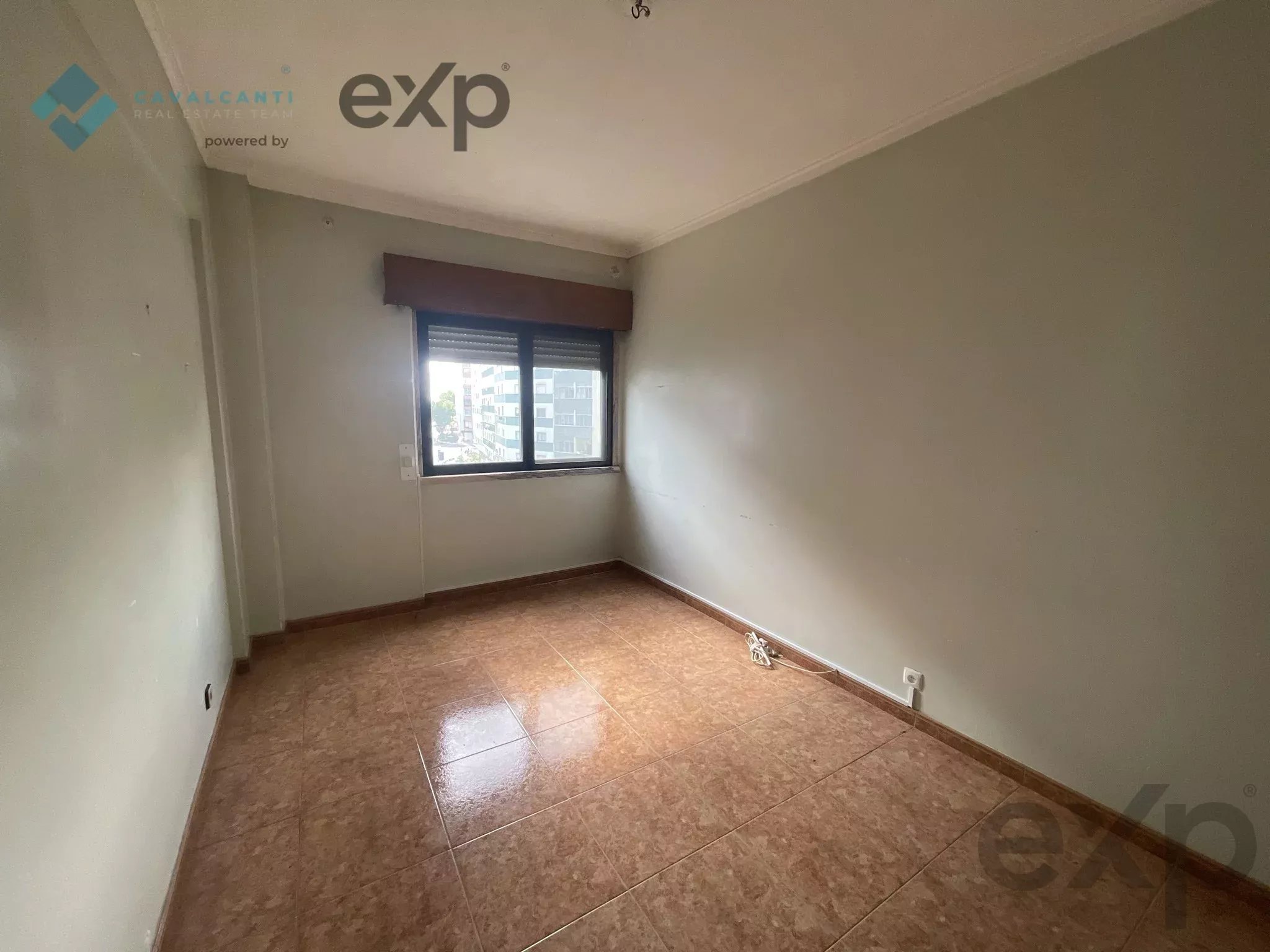 Amadora - Casal de São Brás - T3 Grandes Áreas com Excelente Potencial 87252677 image 58