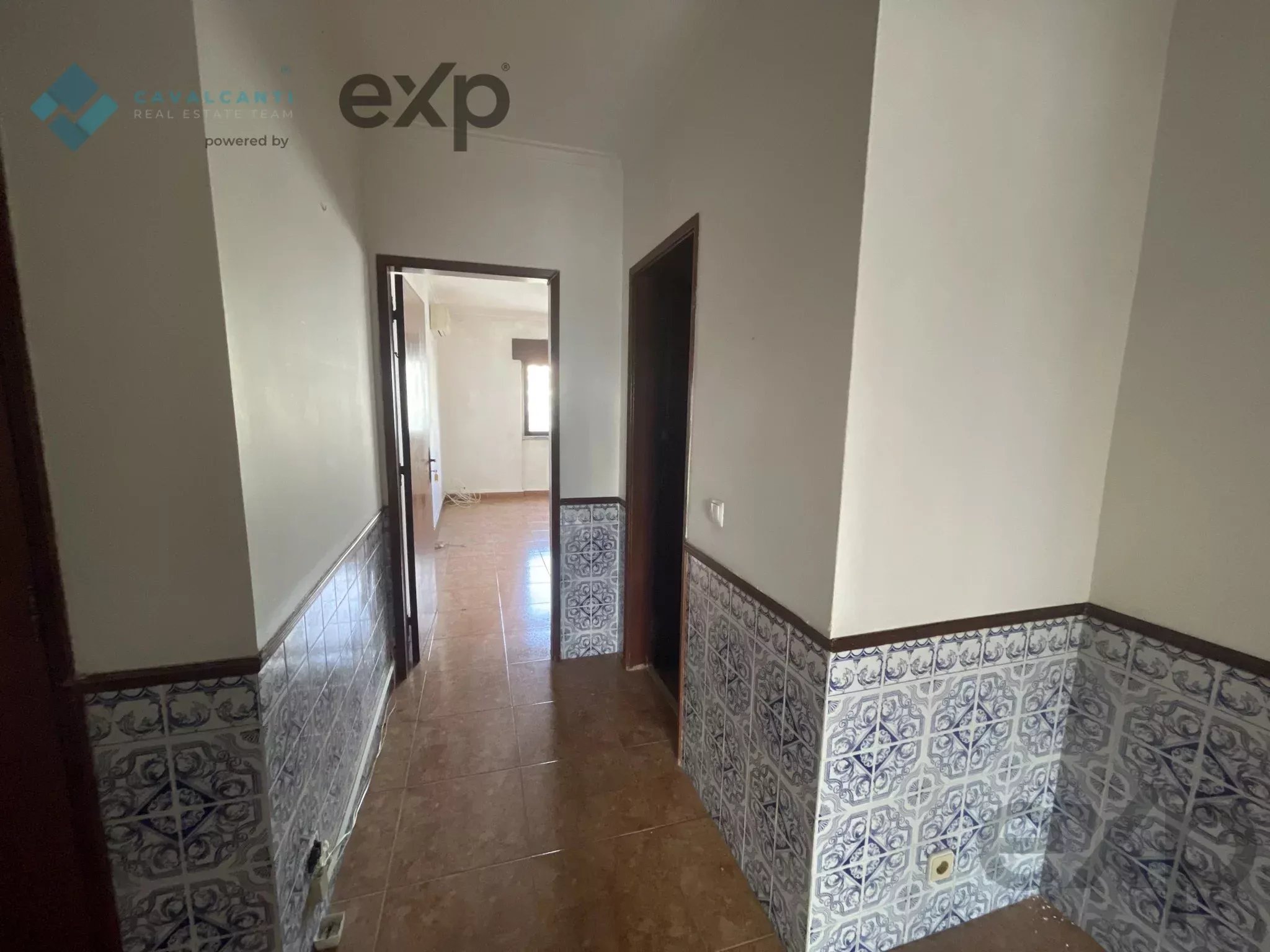 Amadora - Casal de São Brás - T3 Grandes Áreas com Excelente Potencial 87252677 image 70