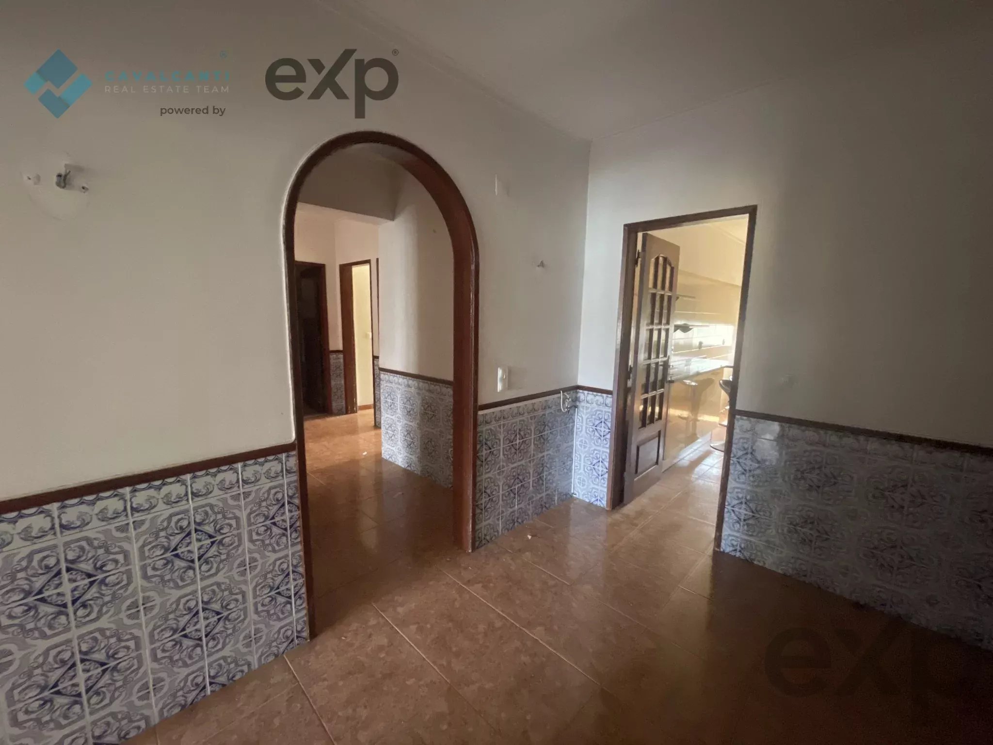 Amadora - Casal de São Brás - T3 Grandes Áreas com Excelente Potencial 87252677 image 10