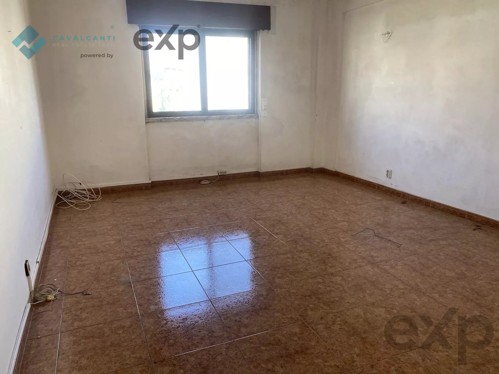 Amadora - Casal de São Brás - T3 Grandes Áreas com Excelente Potencial 87252677 image 63