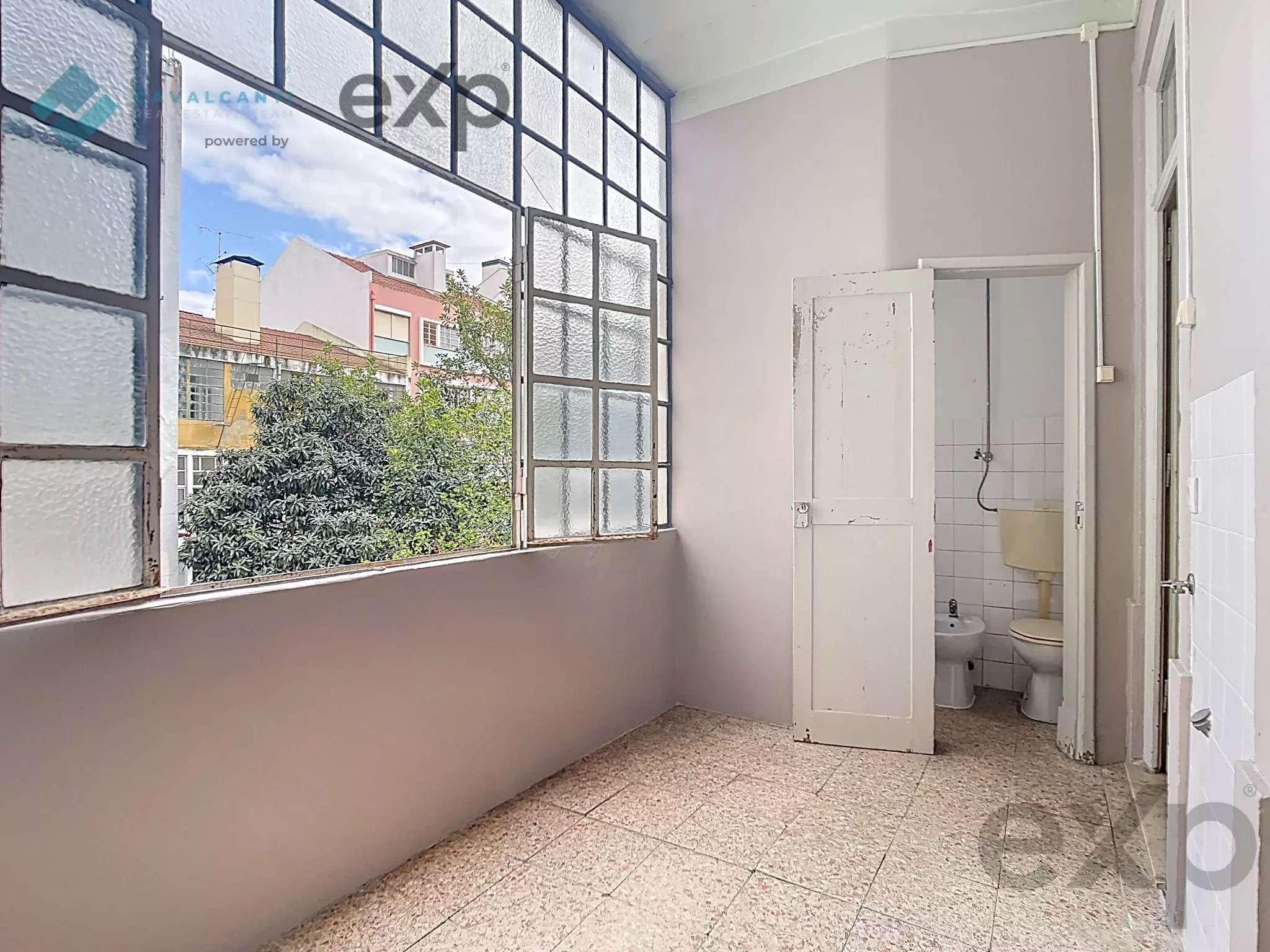 T3 com Charme na Avenida Almirante Reis | A 60 metros do Metro de Arroios 87256911 image 50