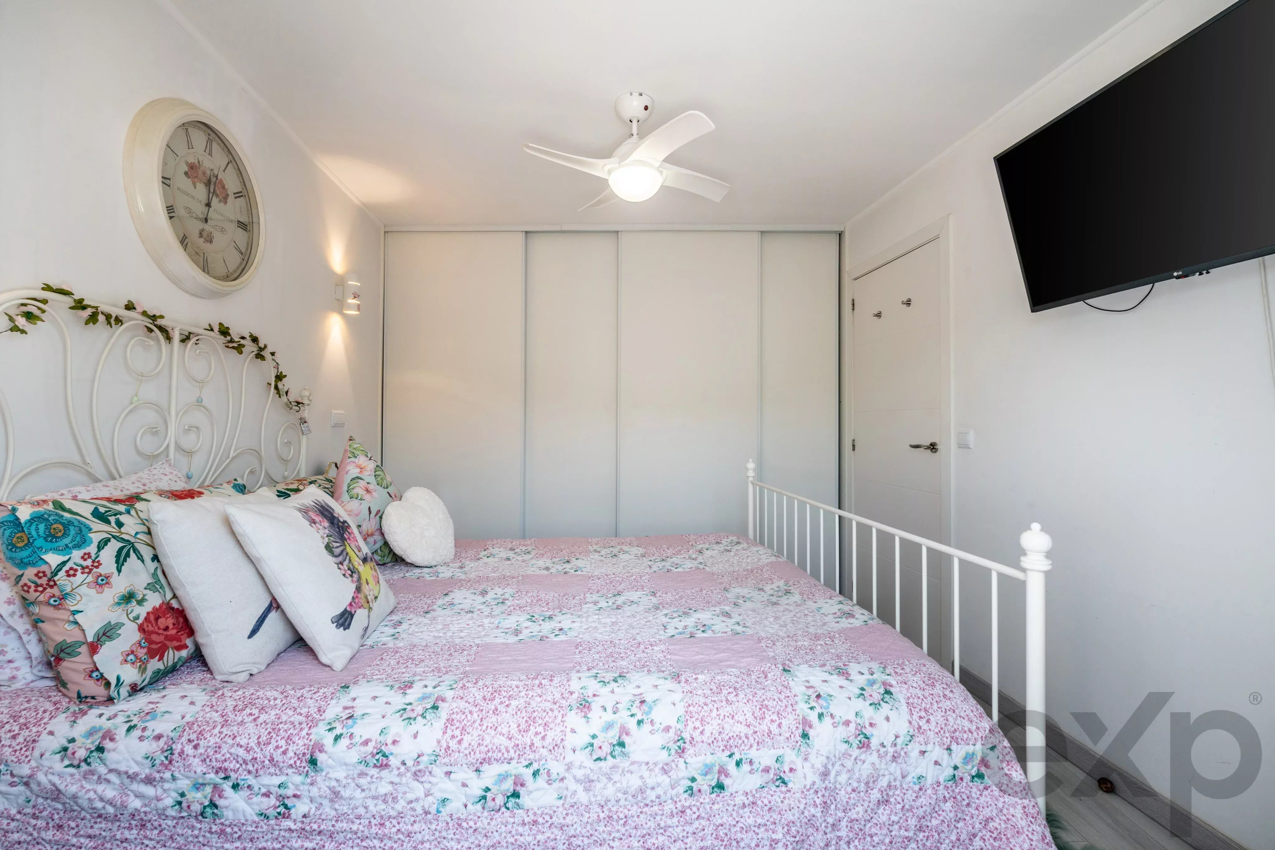 Casa lindamente renovada de 2 quartos com jardim paisagístico e cabana de madeira entre Messines e Silves 87259336 image 12