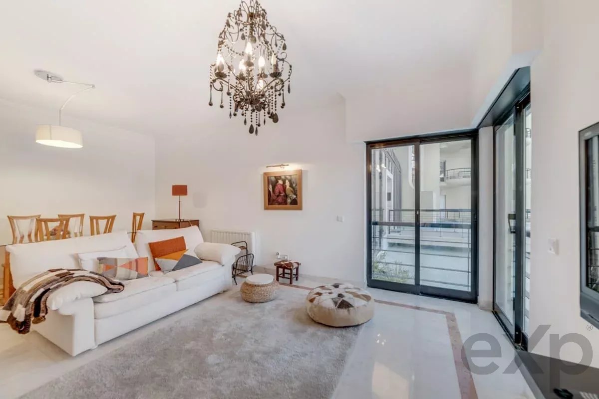 Apartamento para alugar em Cascais e Estoril, 115 m²