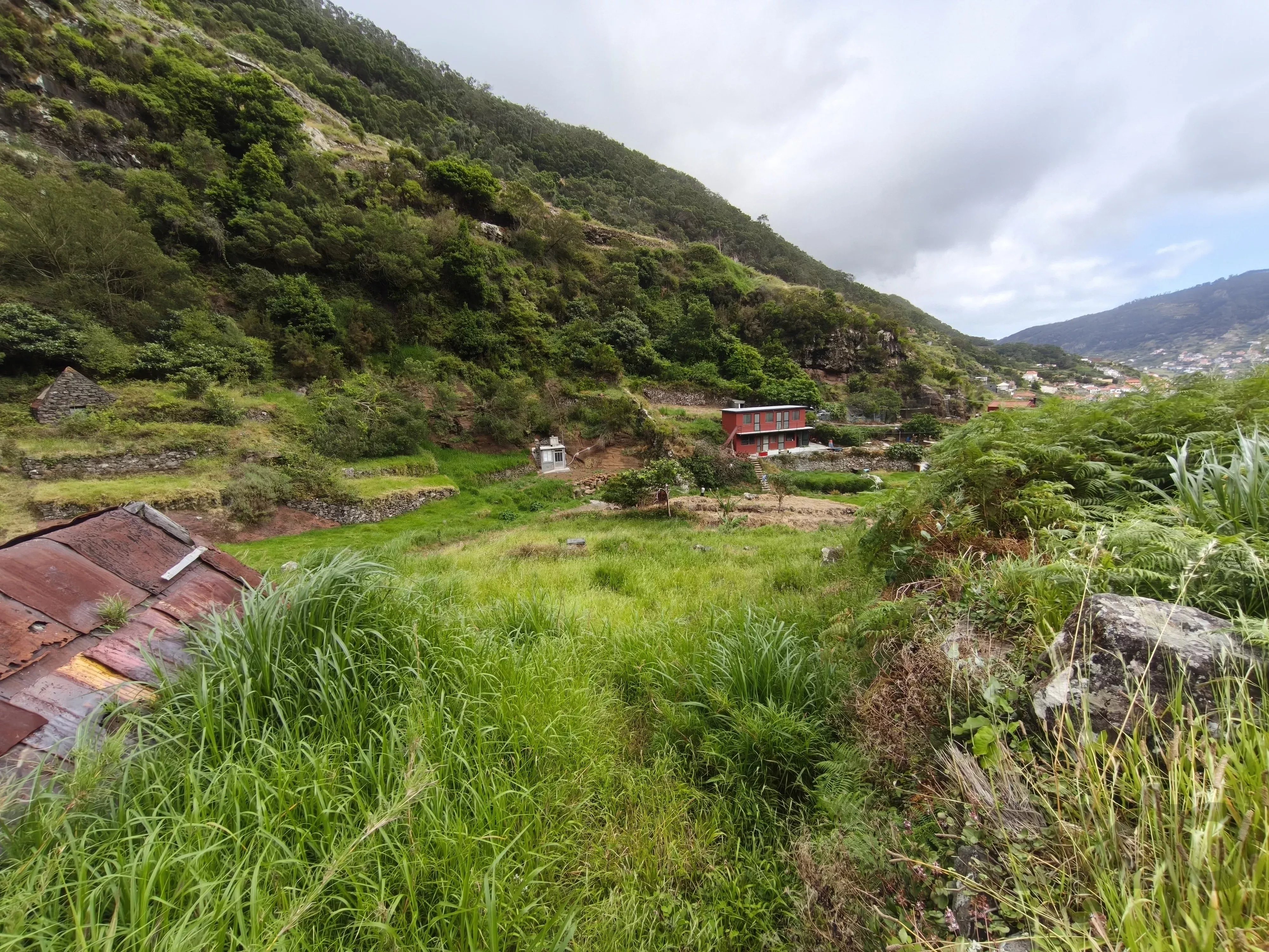 Terreno Rústico com 1.640 m² e Palheiro - Ribeira Seca, Machico