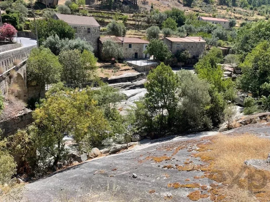 Quinta com Moradia e Terrenos | Junto aos Passadiços do Mondego | Guarda