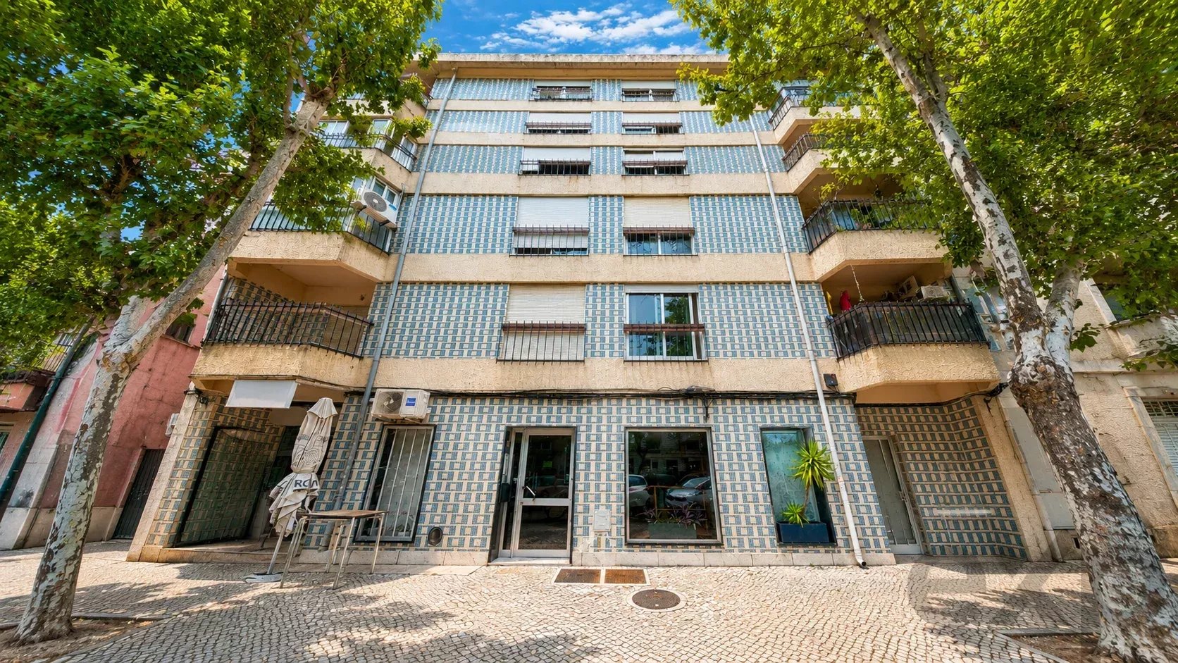Apartamento à venda em S. Julião, N. S. da Anunciada e S. Maria da Graça, 89 m²
