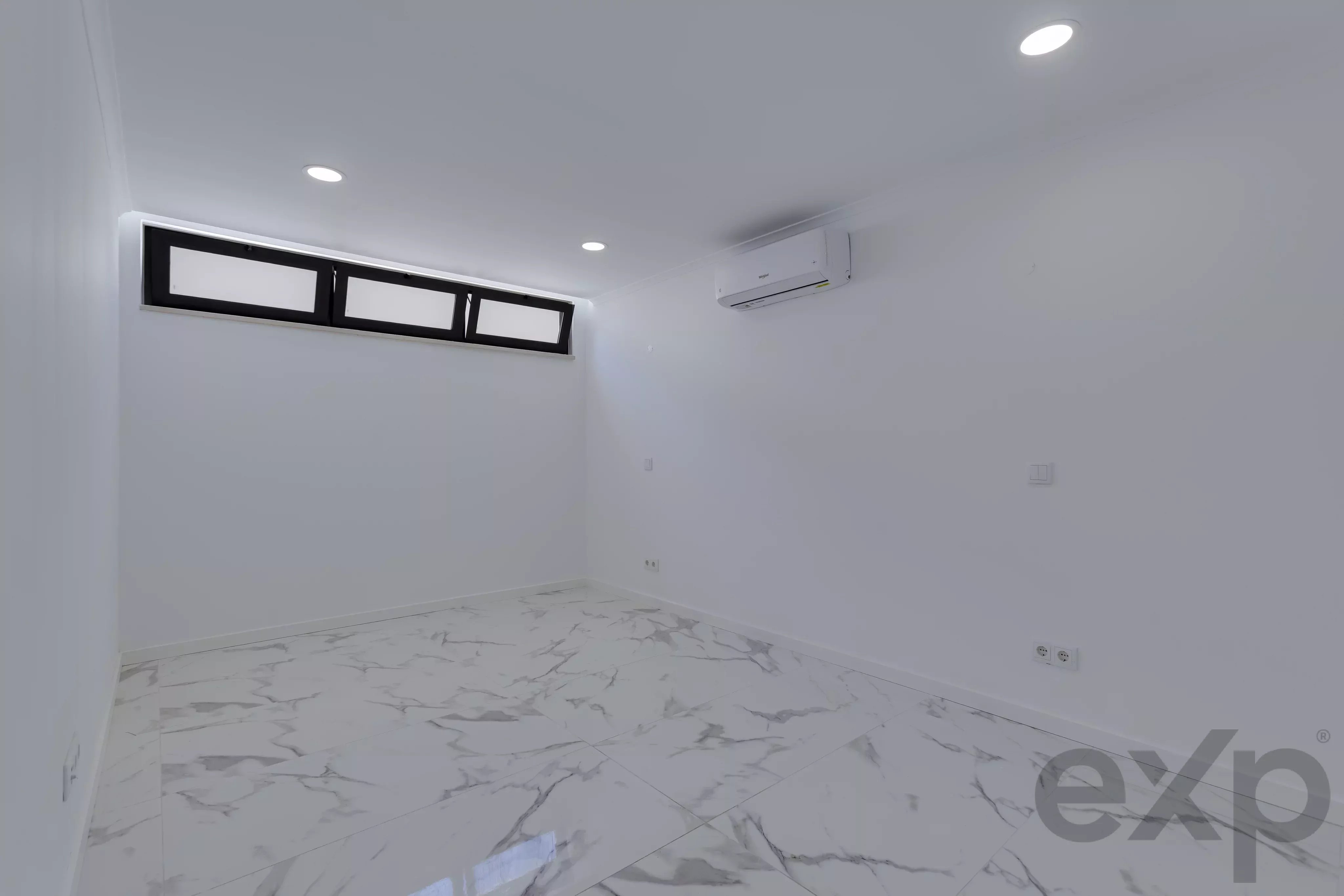 New Detached House with Private Pool, Just Steps from Meia Praia, Lagos 87275937 image 40